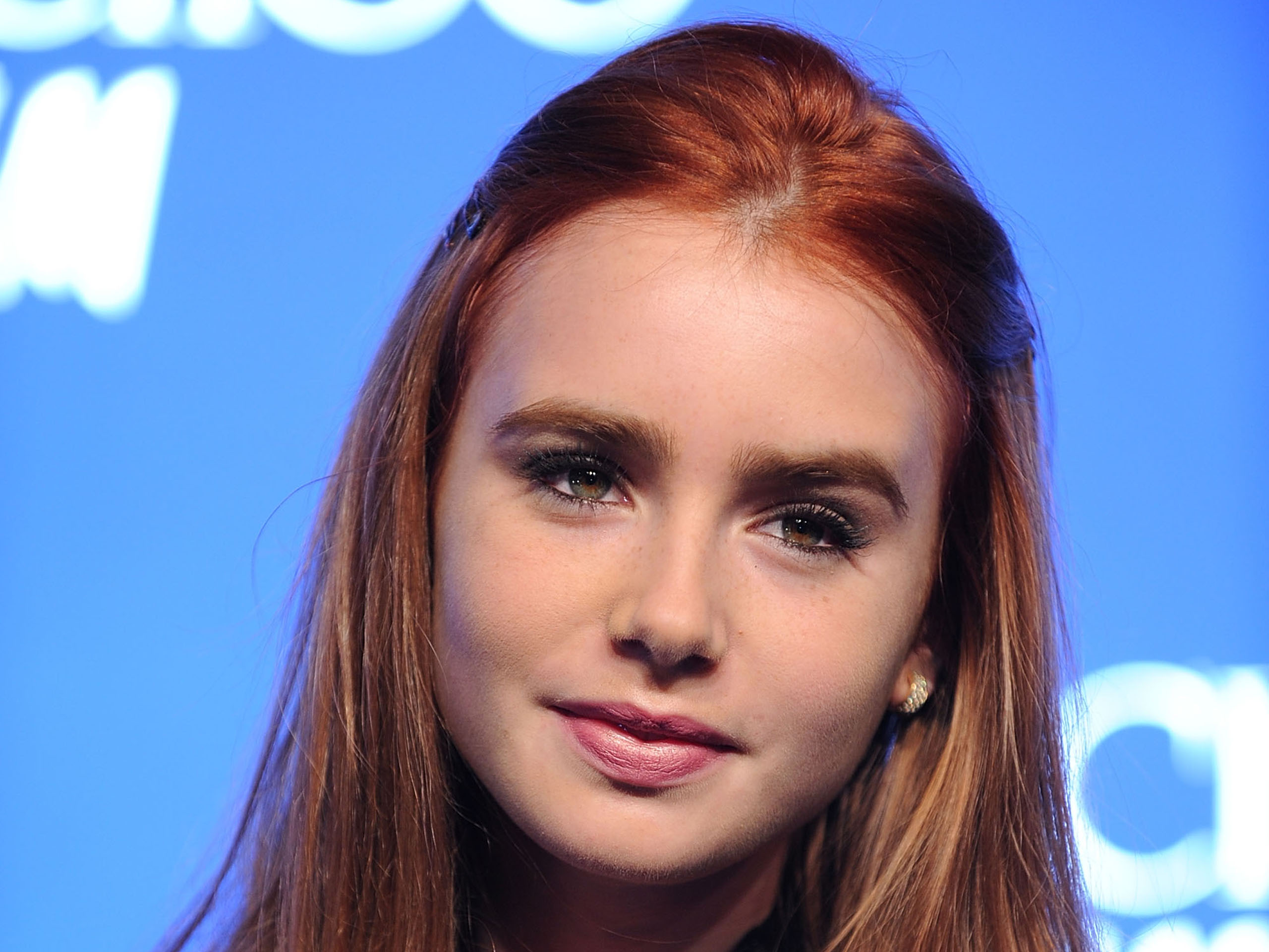 Lily Collins Full HD Wallpaper and Background Image 2560x1920 ID301382