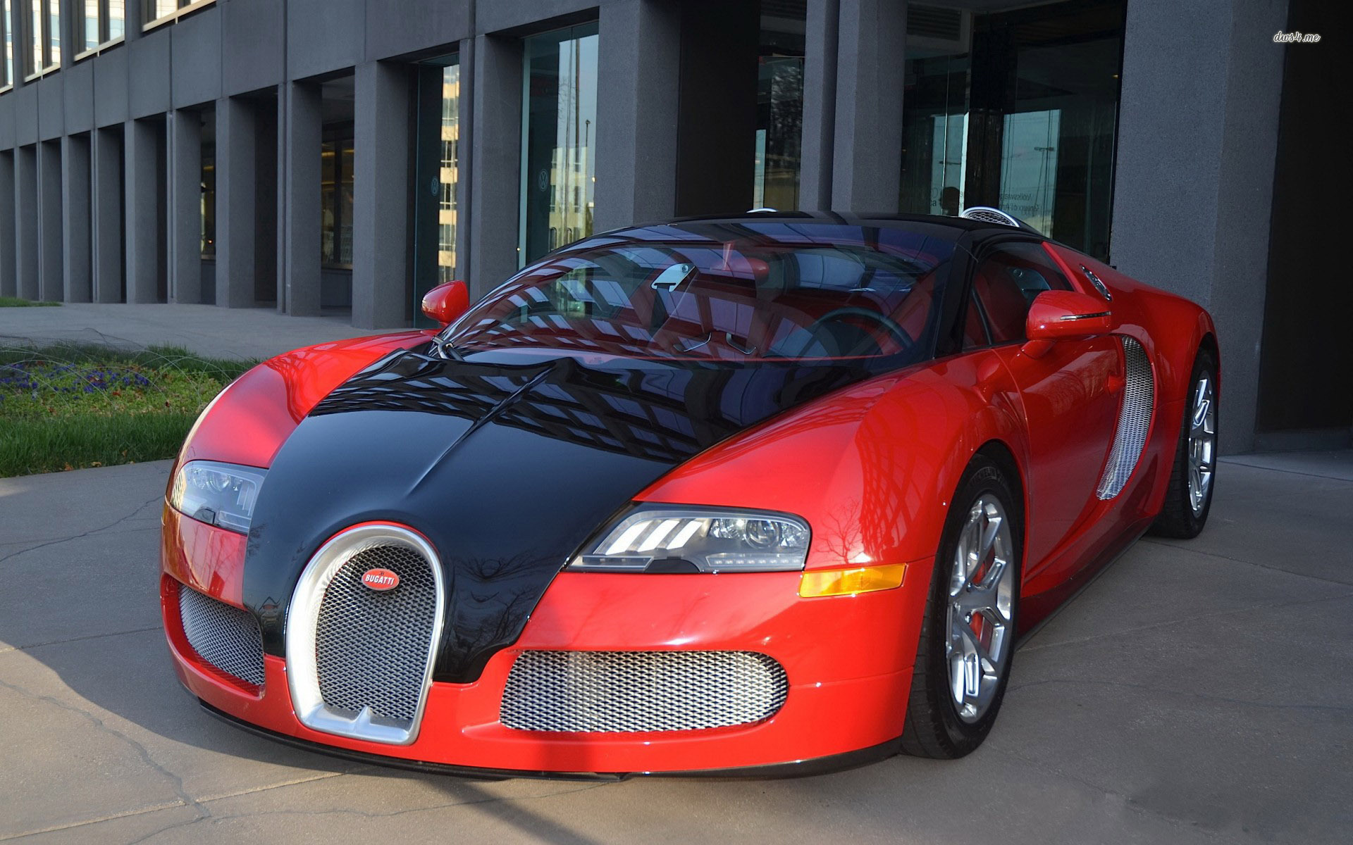 Stunning Bugatti Veyron HD Wallpaper