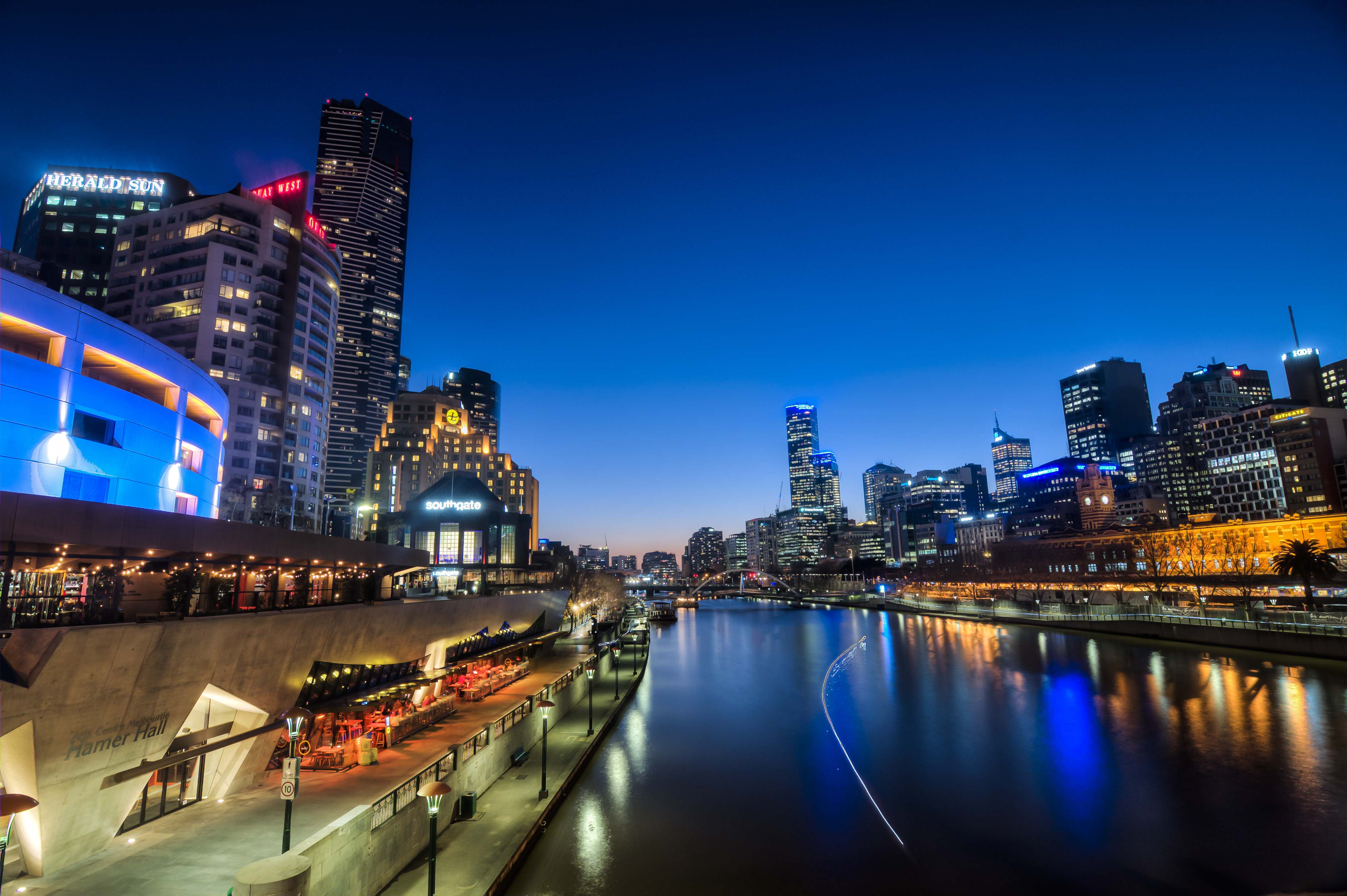 Stunning Melbourne Nights 4K Ultra HD Wallpaper