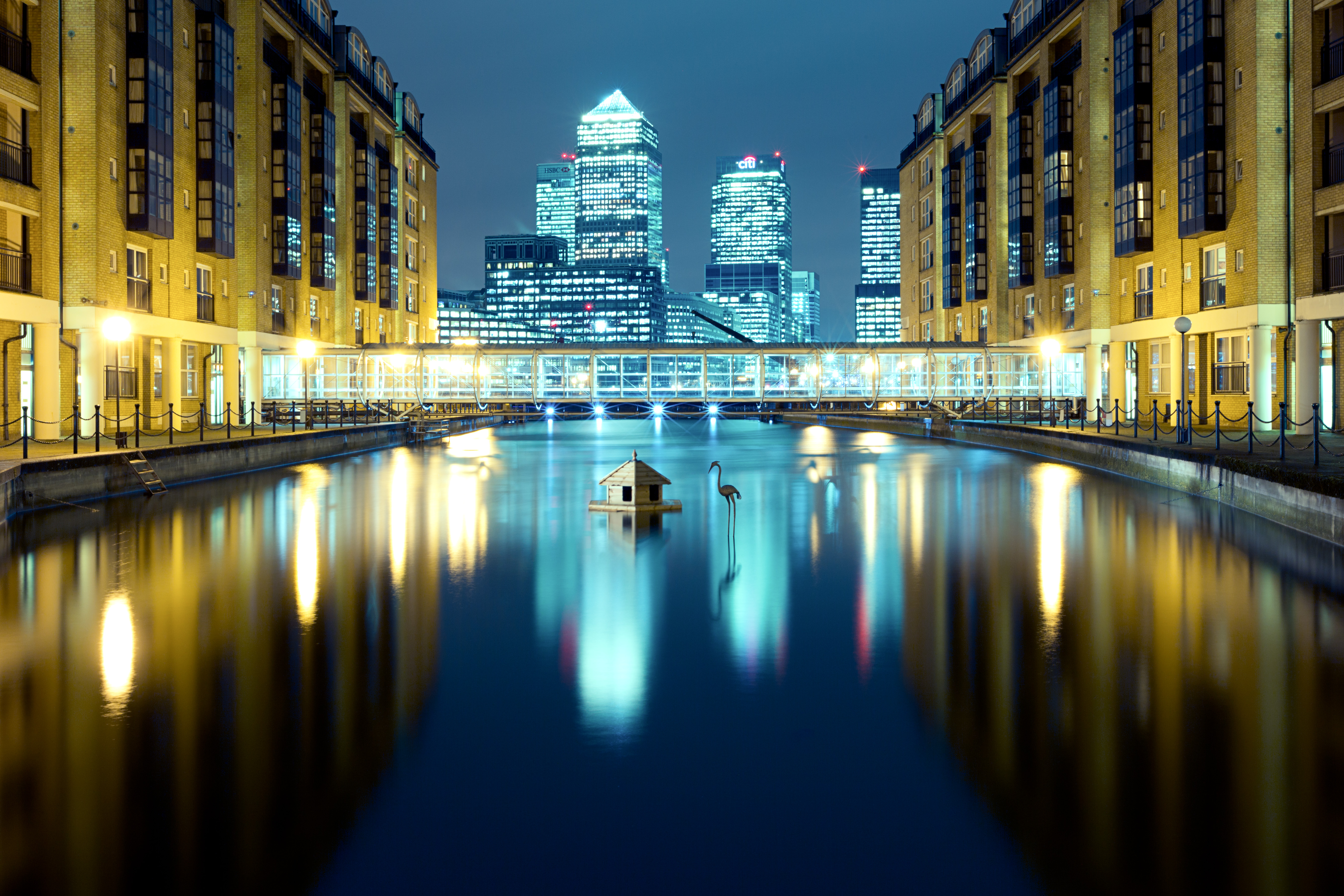Canary Wharf In London England 5k Retina Ultra HD Wallpaper
