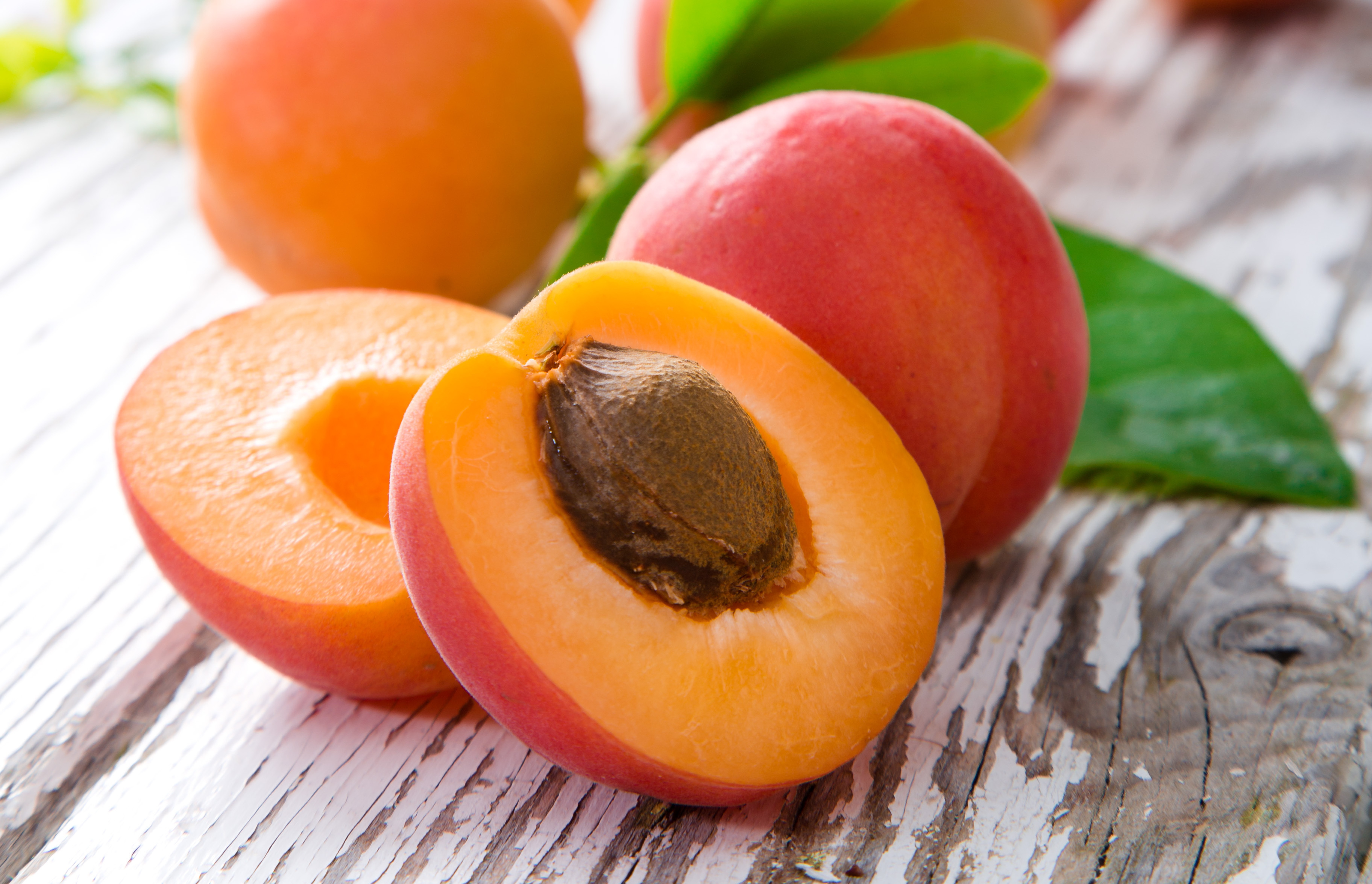 Download Fruit Food Peach 4k Ultra HD Wallpaper