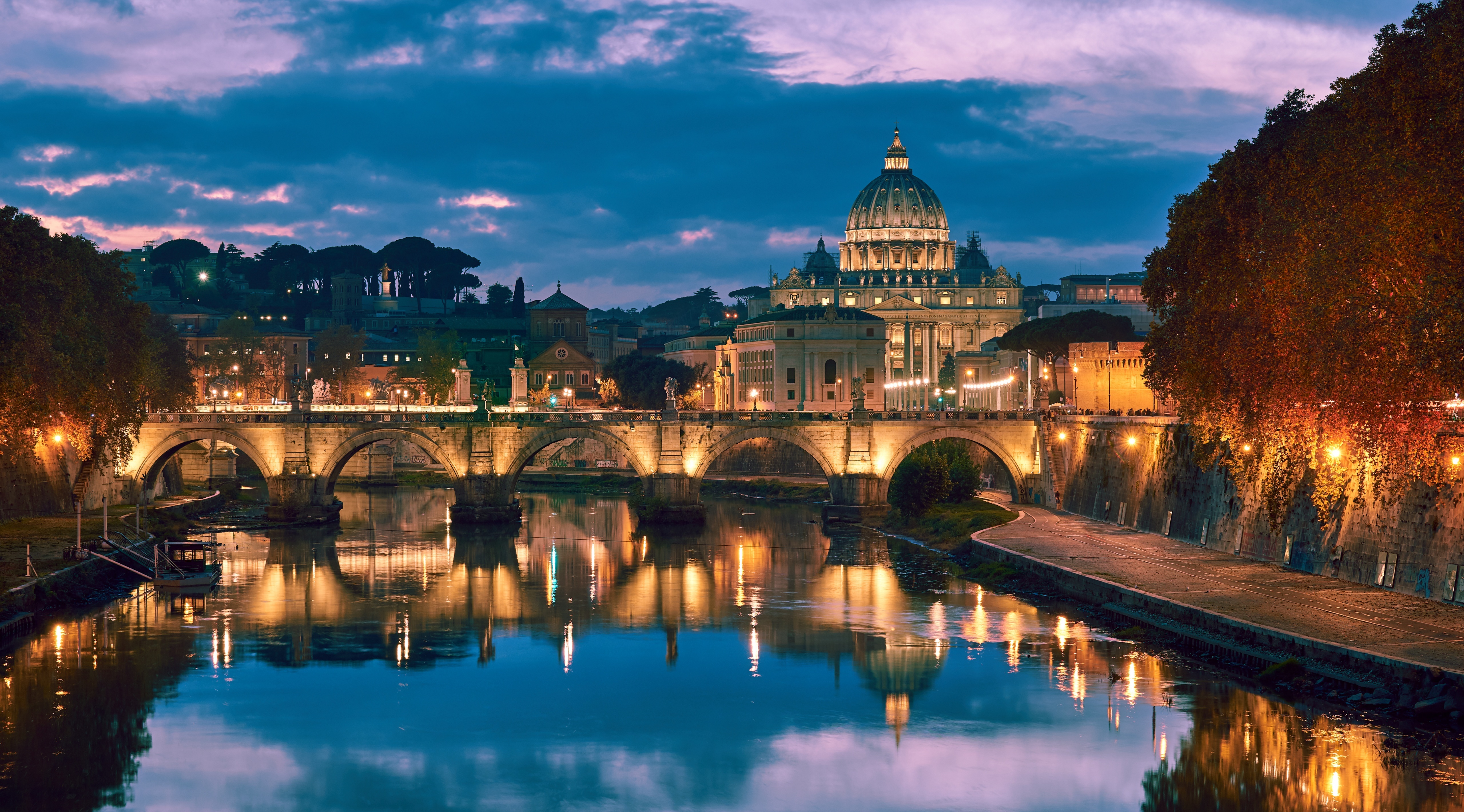 Ponte Sant Angel/Rome 4k Ultra HD Wallpaper Background