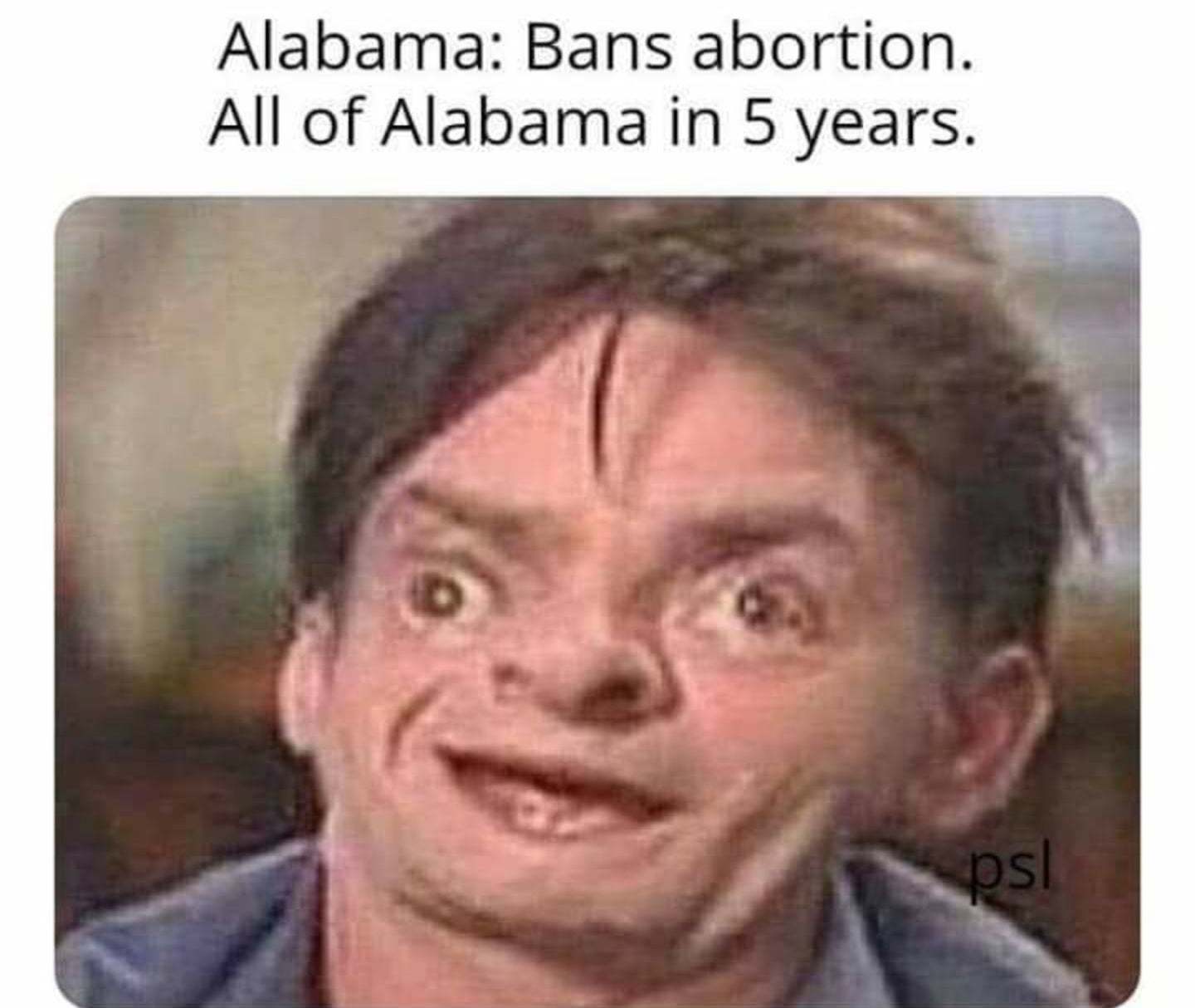 Looks okay Meme by DeWayPakistan ) Memedroid