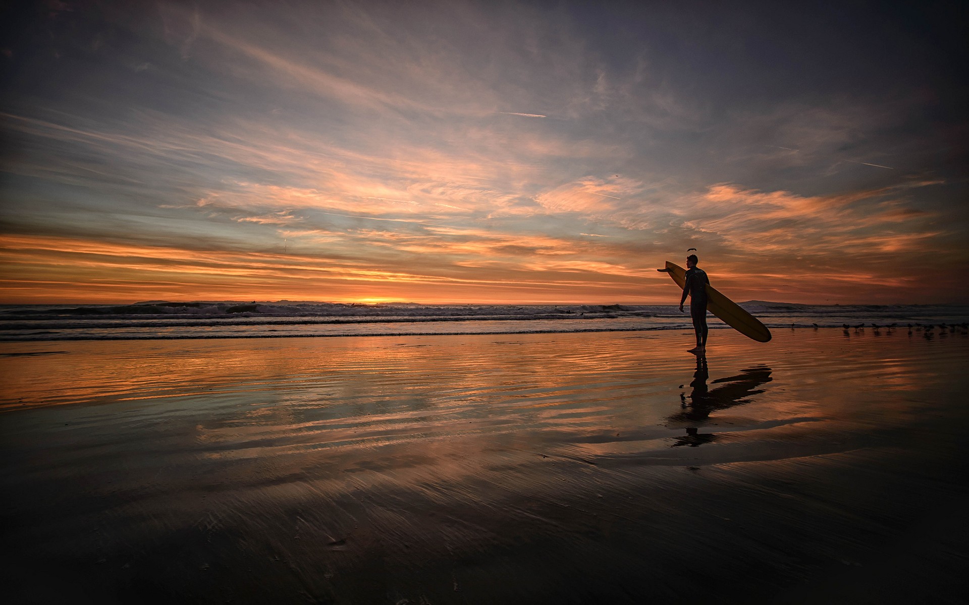 Surfing HD Wallpaper Background Image 1920x1200 ID435415