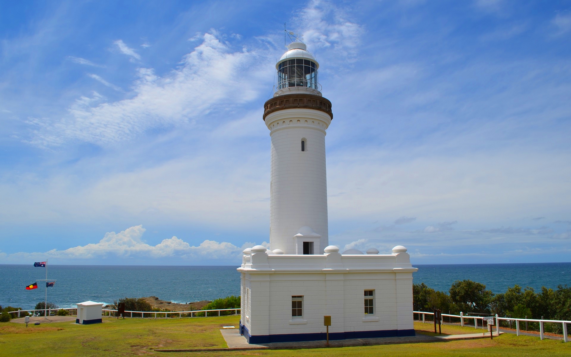 Norah Head Lighthouse NSW by lonewolf6738