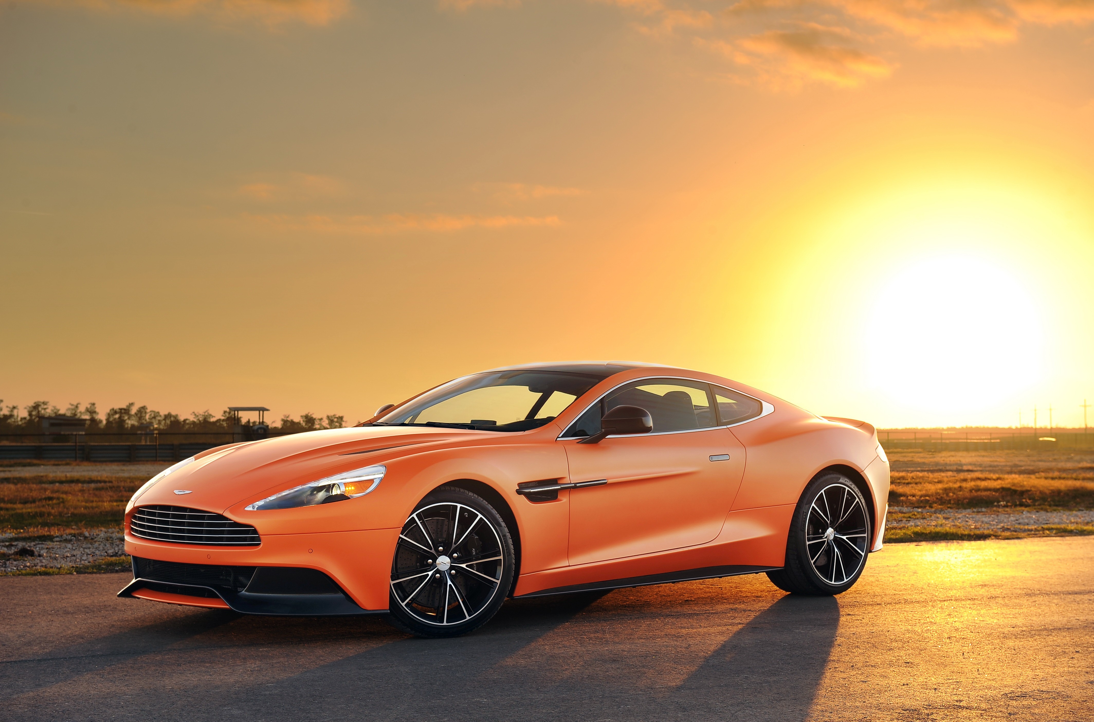 Aston Martin Vanquish 4k Ultra Fond d'écran HD ArrièrePlan