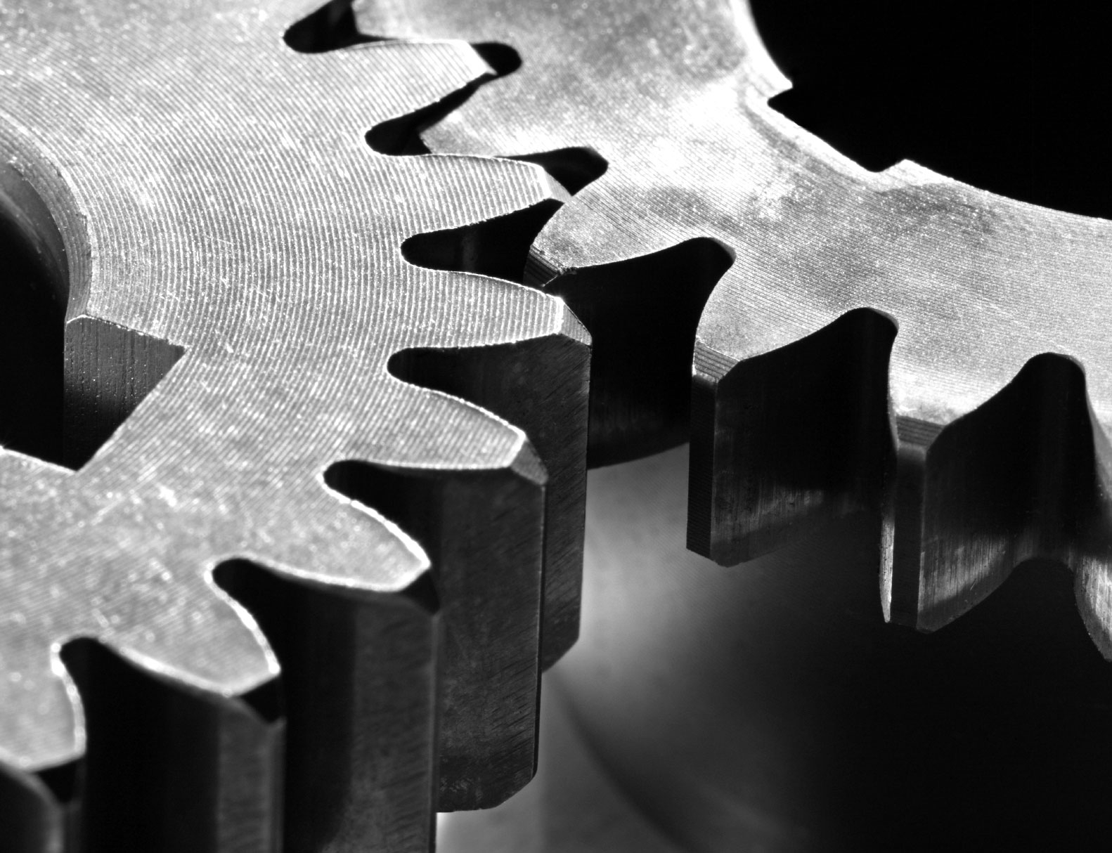 Download Man Made Gear Wallpaper