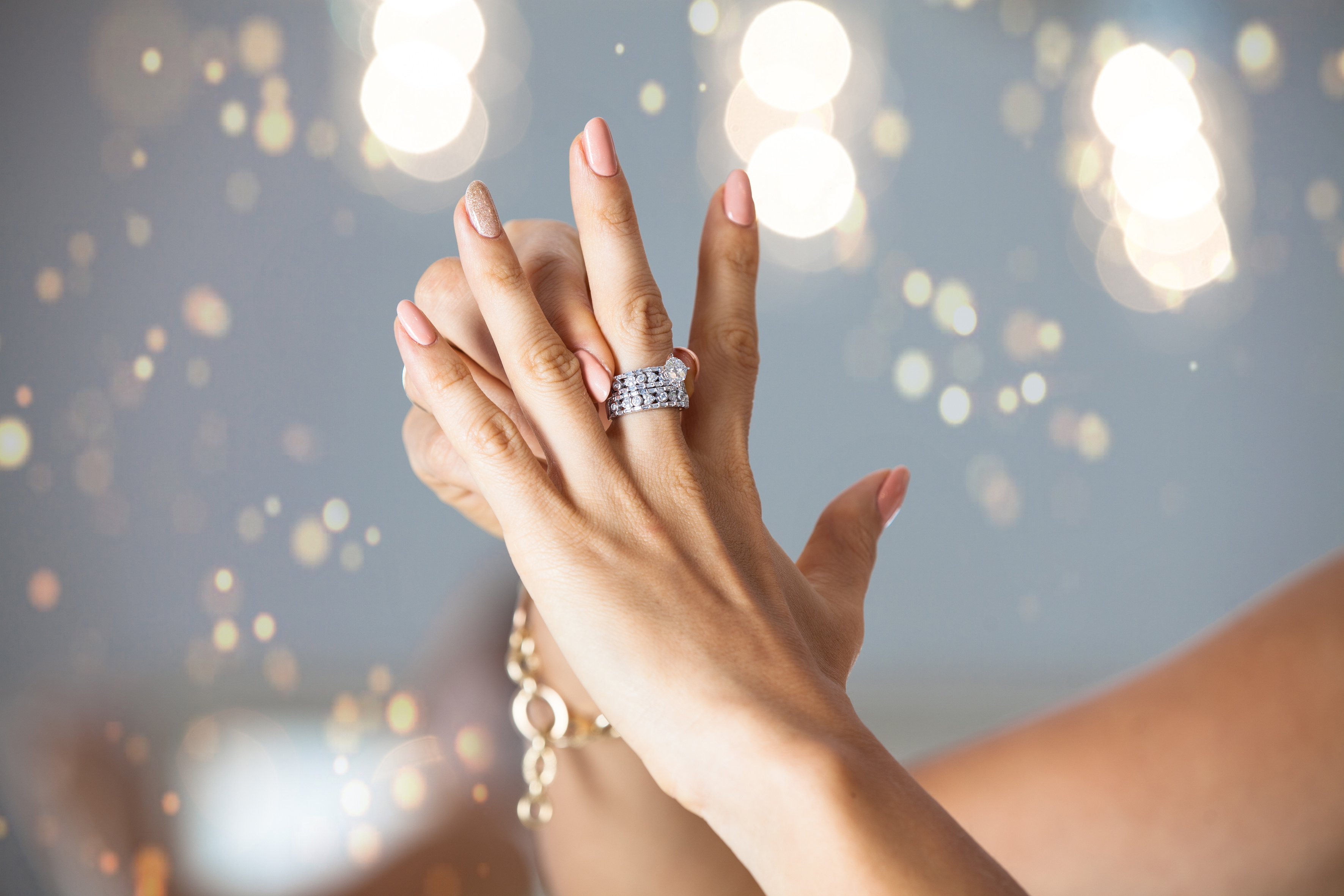 Engagement Ring Shopping 101 7 Tips And Tricks Arabia Weddings