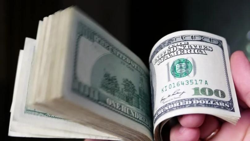 منصة “بلومبرغ”.. ماذا ستُحدث من تغيير في السوق وفي سعر الدولار؟