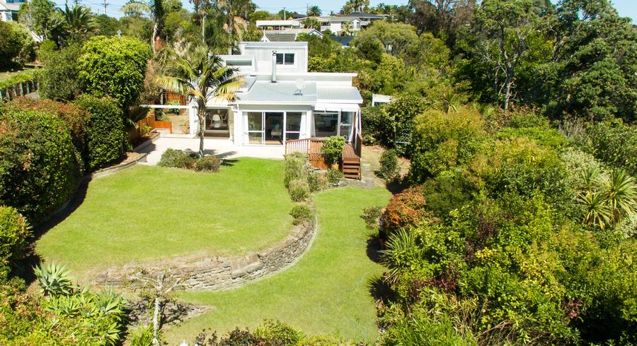 Free property data for 34 Brixton Road, Manly, Whangaparaoa homes.co.nz