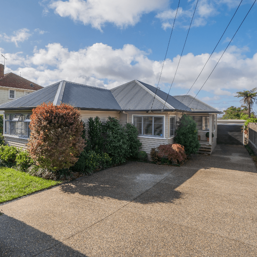 Free property data for 33 Te Kawa Road, Greenlane, Auckland homes.co.nz