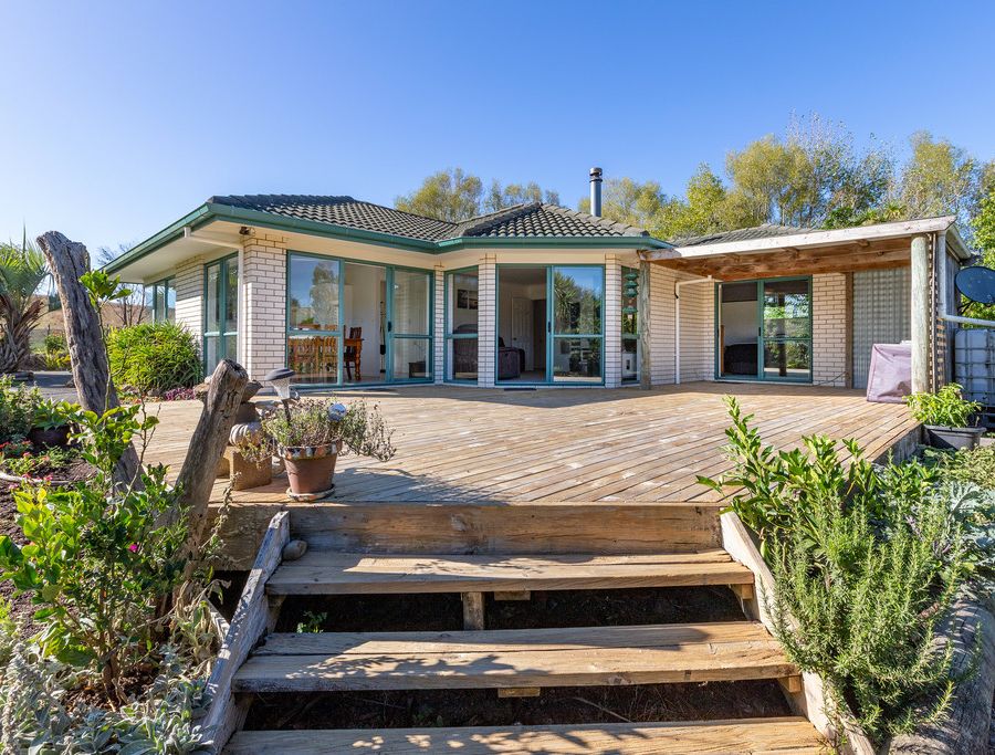 Free property data for 87 Settlement Road, Kaiwaka homes.co.nz