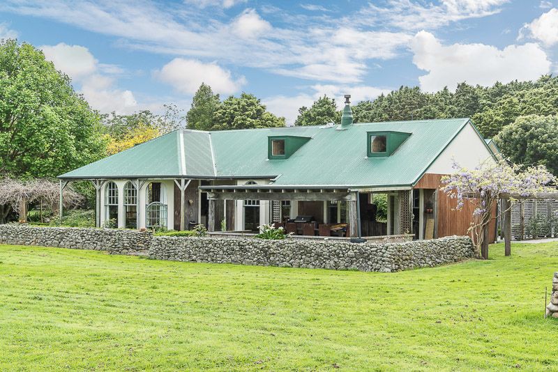 Free property data for 331 Otaki Road, Hautere homes.co.nz