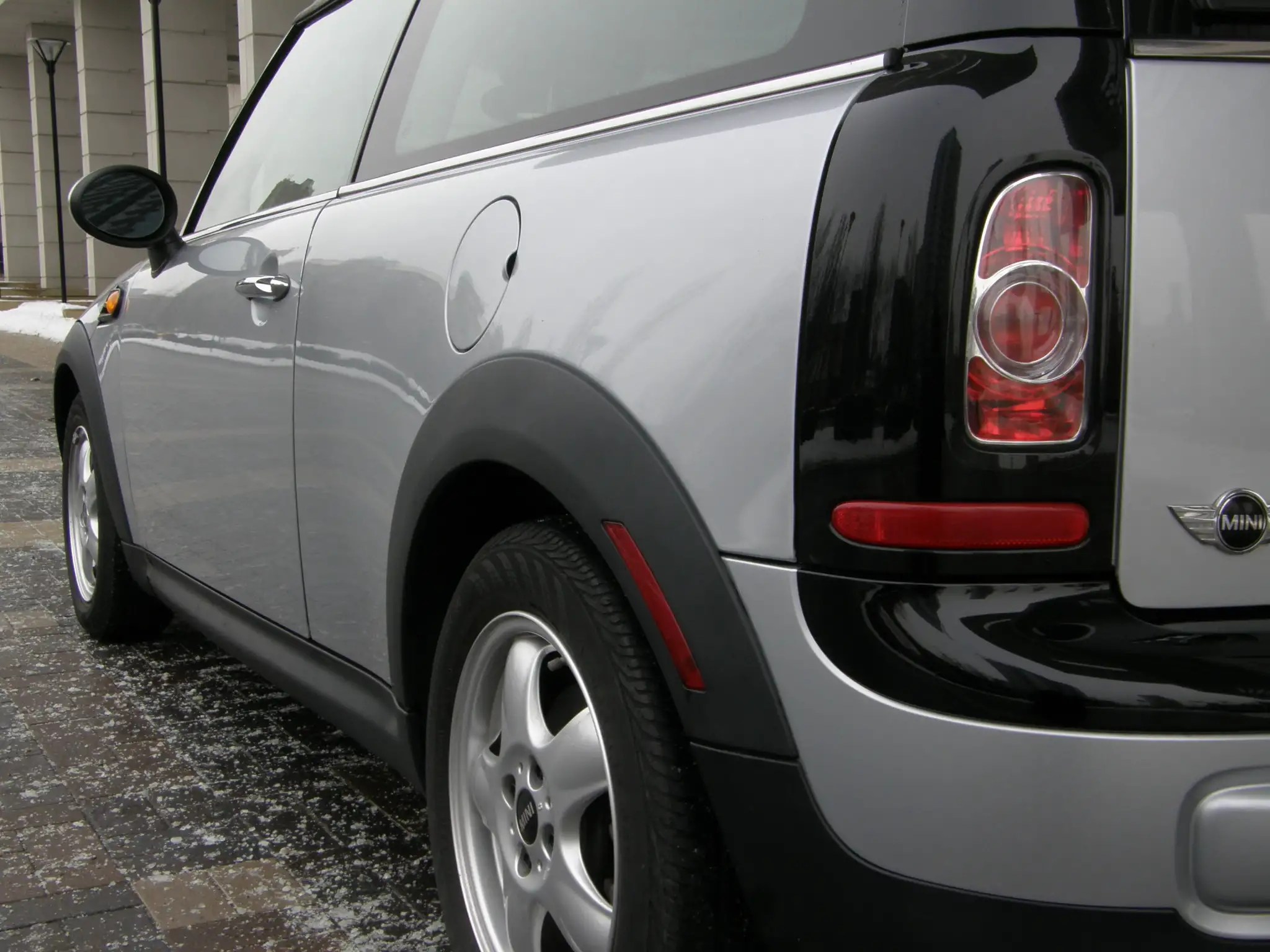 Purchase used 2011 Mini Cooper Clubman Wagon CLEAN CARFAX 1 OWNER