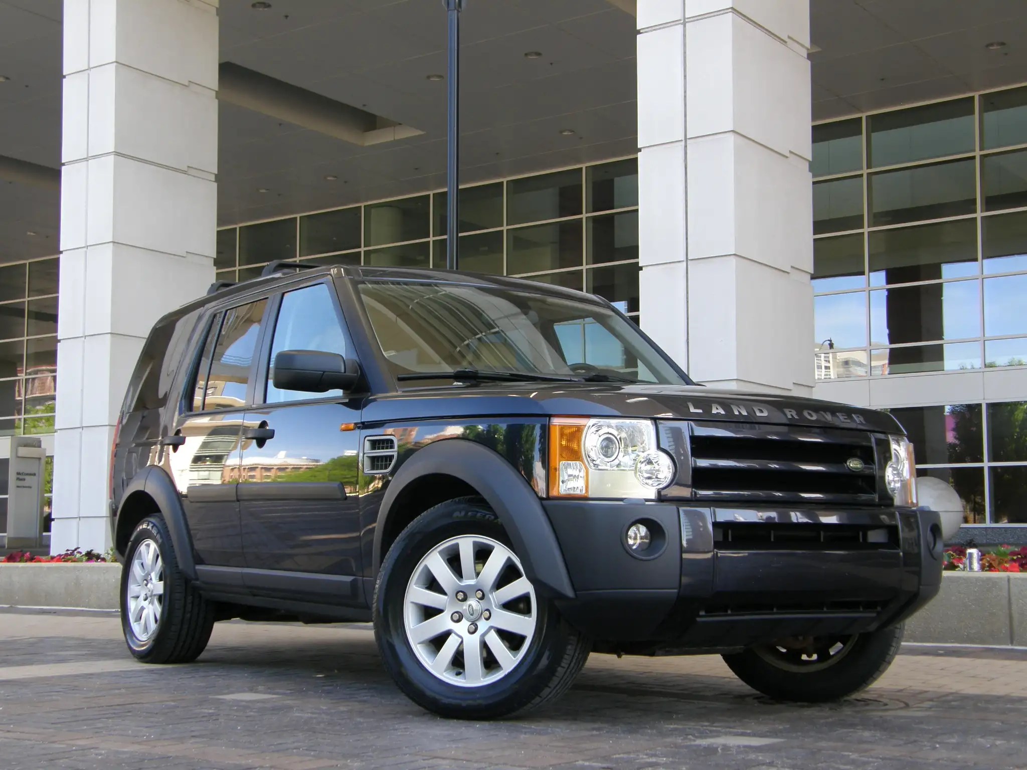 Find used 2005 LAND ROVER LR3 SE7 3RD ROW CLEAN CARFAX 2 OWNER REAR PARK ASSIST HEAT SEAT in