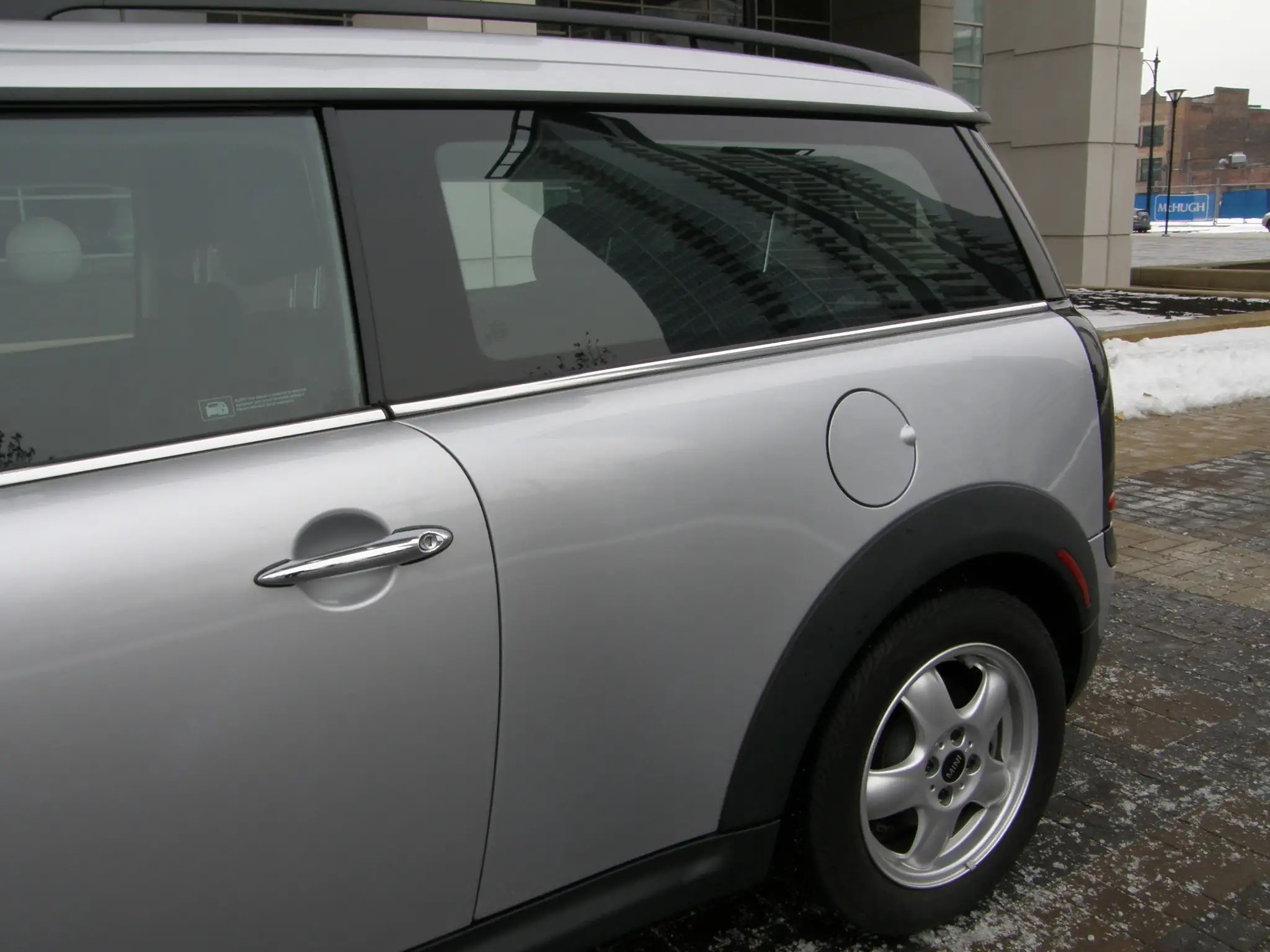 Purchase used 2011 Mini Cooper Clubman Wagon CLEAN CARFAX 1 OWNER