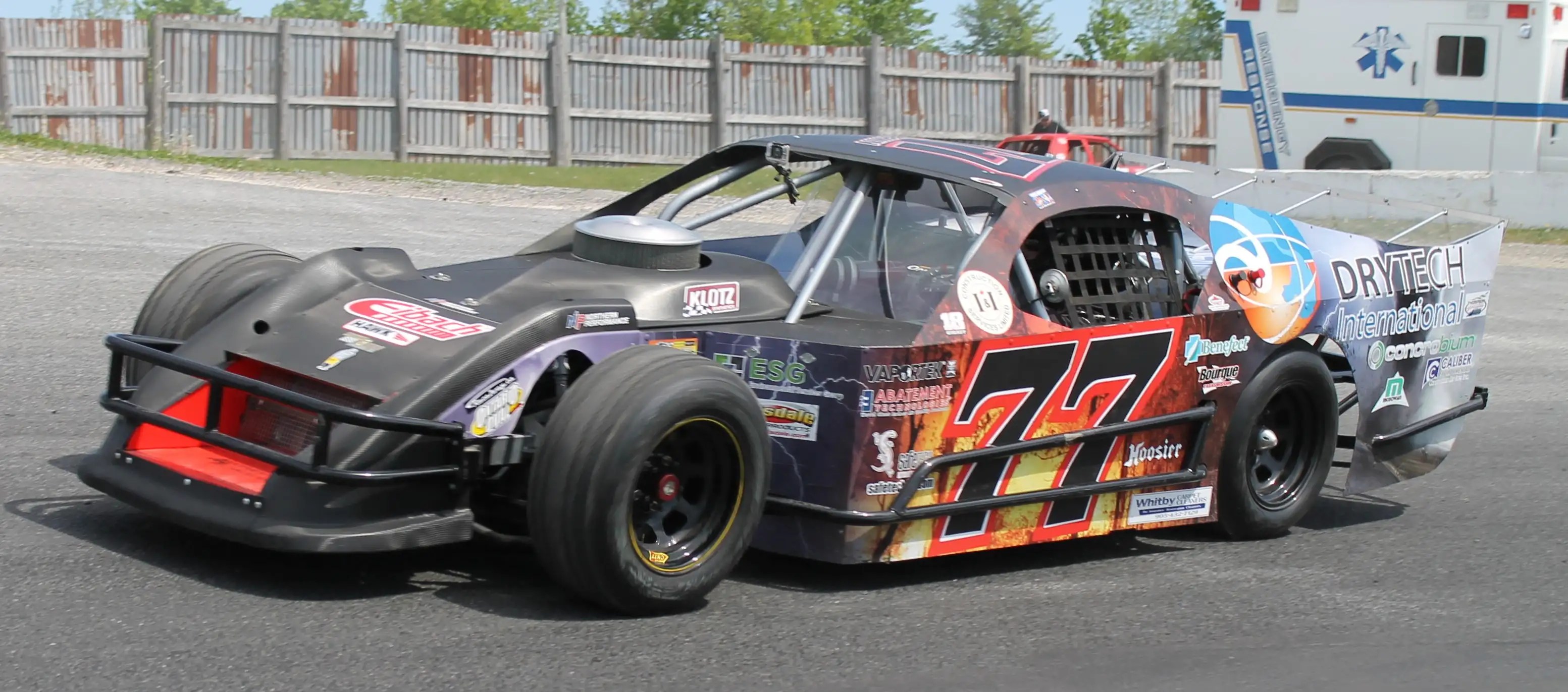 Ontario Modifieds Racing Series Returns to Peterborough Speedway
