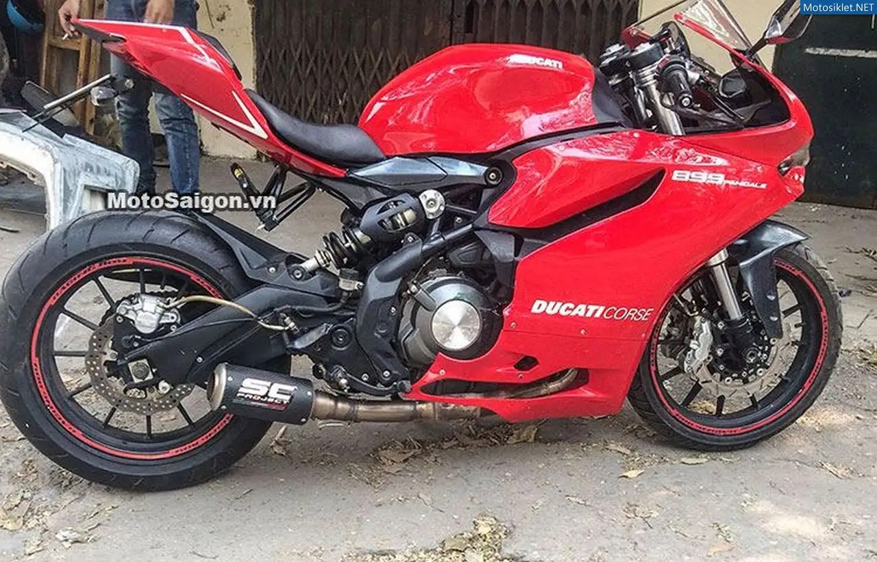 Benelli Panigale 300 Ortaya Çıktı!