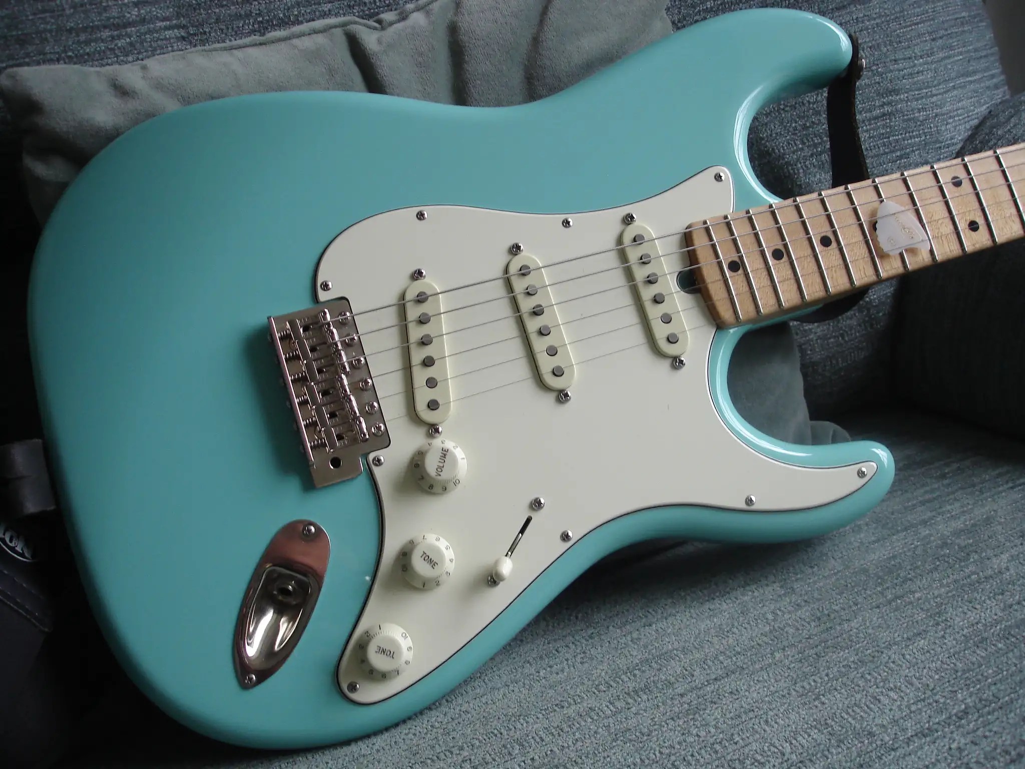 Seafoam Green Guitars, let's see them The Gear Page
