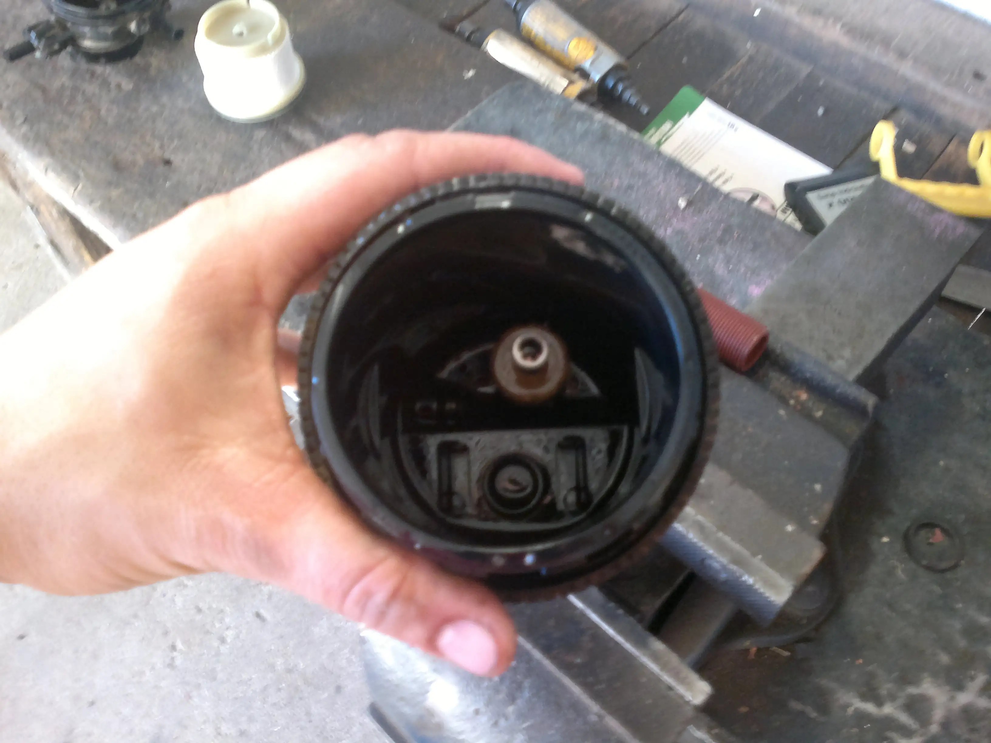 como cambiar filtro de combustible Hilux 2.5L y 3.0L D4D, FOTOS!