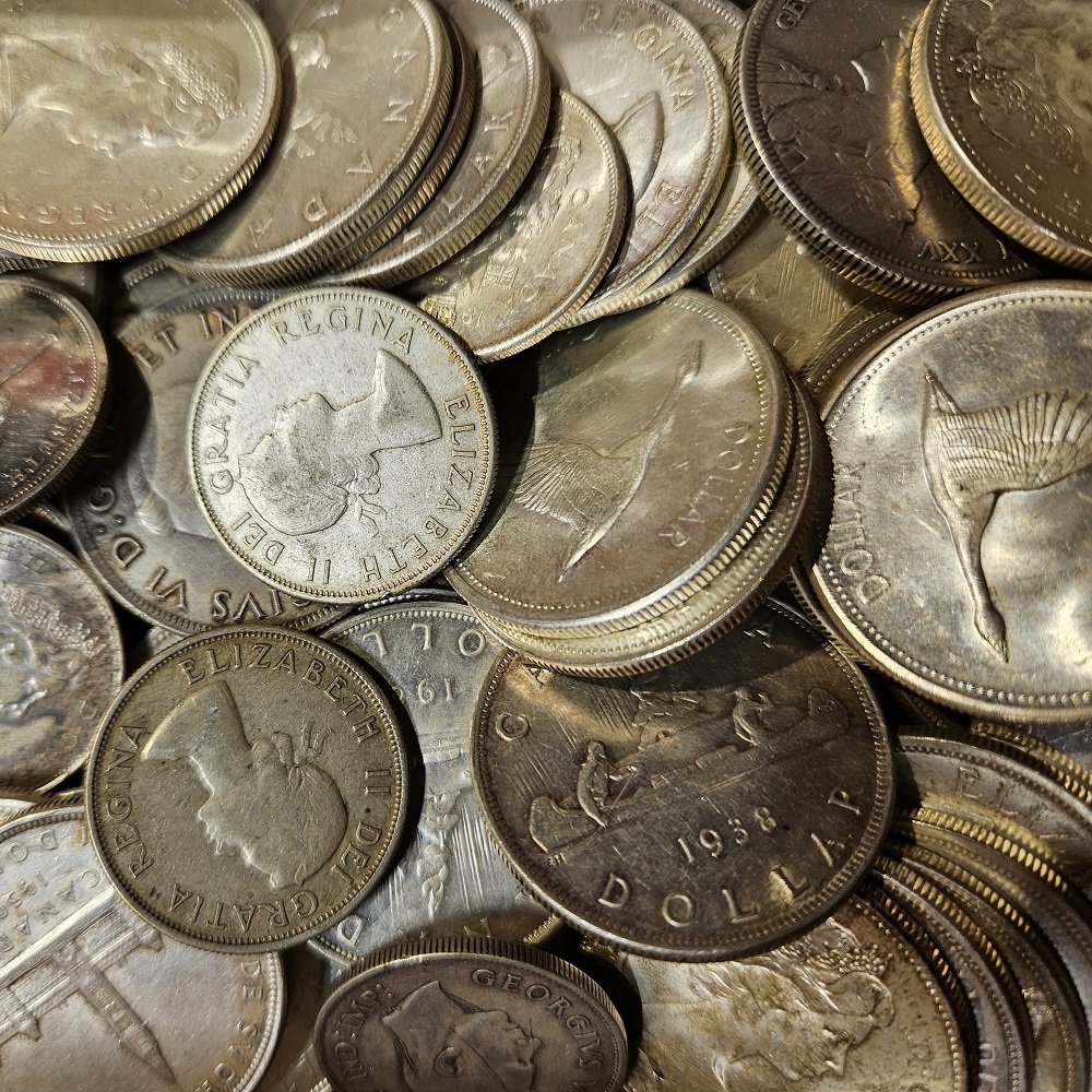 CIRCULATING SILVER 10 FACE VALUE OF 1967 AND EARLIER CANADIAN SILVER