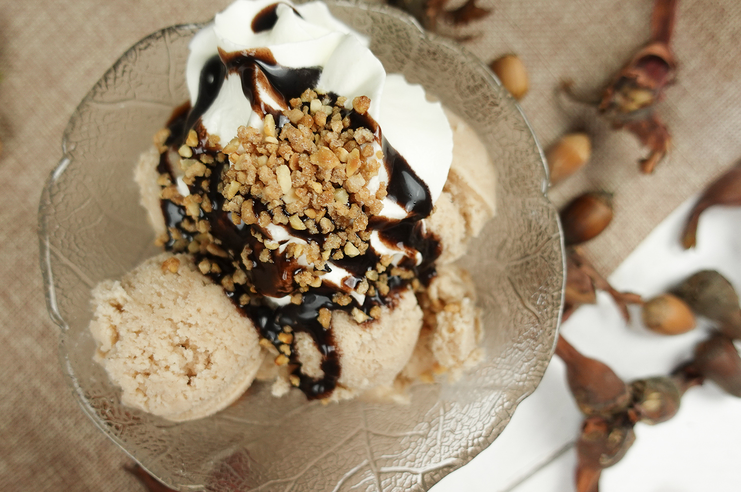 Ice, Ice, Baby Haselnuss Eis Imaginary Lights