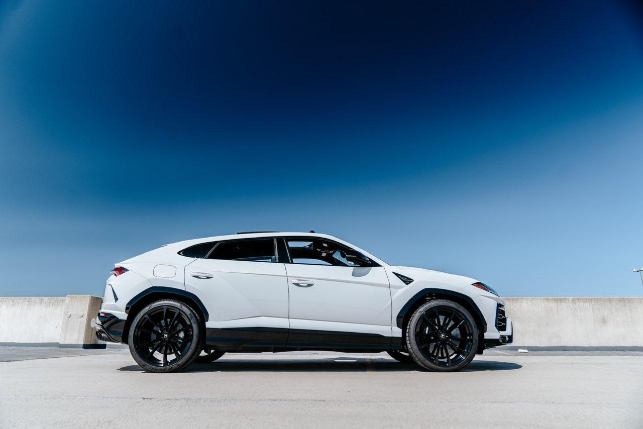 Urus Philadelphia Imagine Lifestyle Luxury Rentals