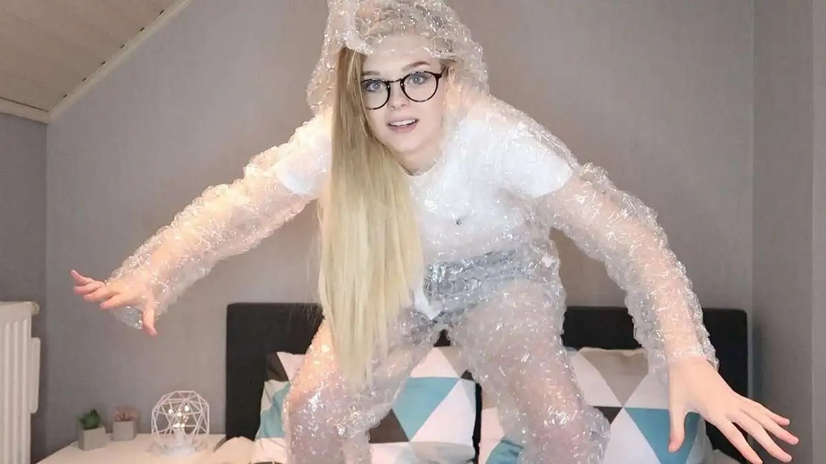 Full Body Bubble Wrap Suit