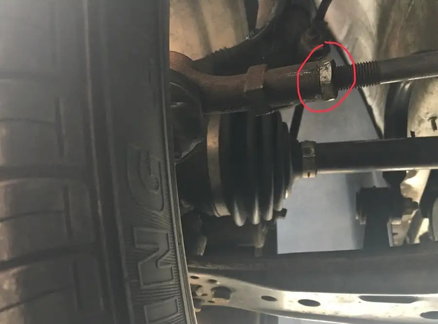 Am I dumb, or is my tie rod jam nut really stuck? VW Vortex