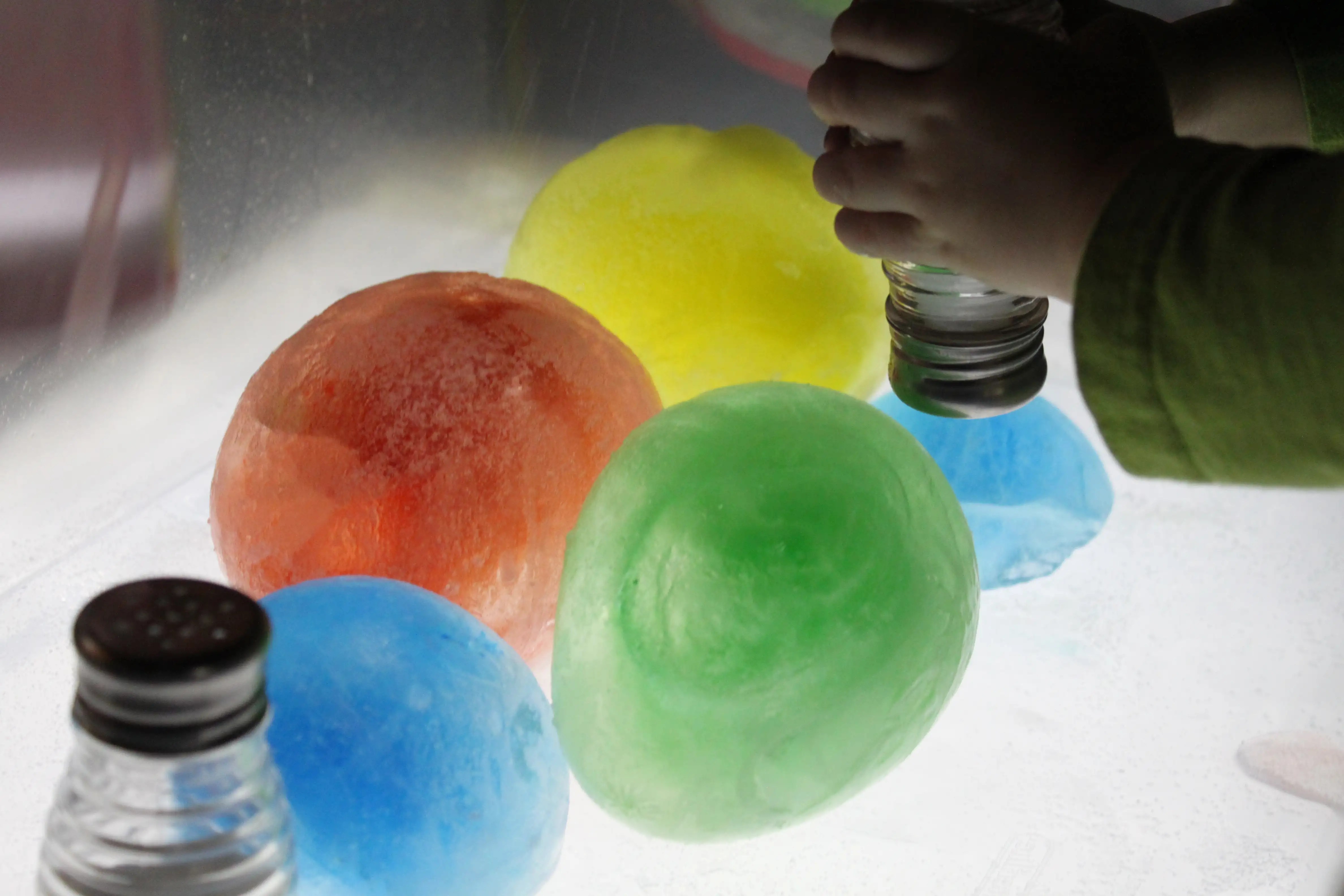 How To Make Ice Balls With Balloons