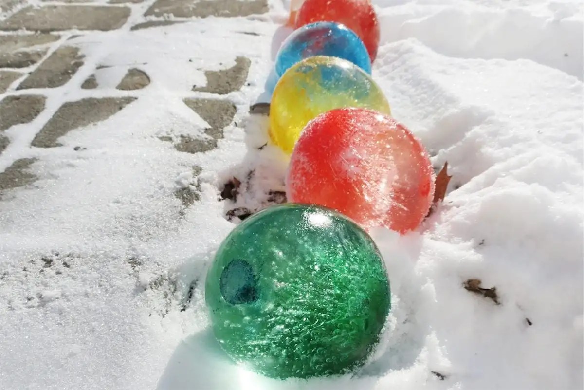Frozen Balloons With Food Coloring
