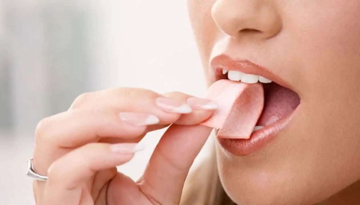 Chewing Gum Benefits And Side Effects