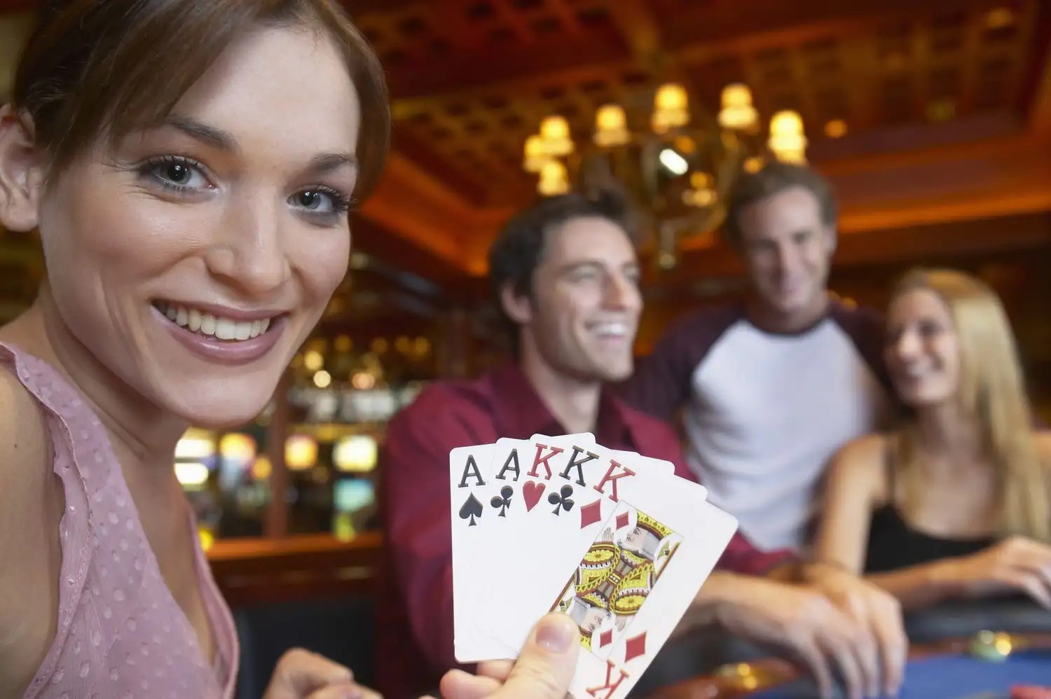 How To Play Four Card Poker