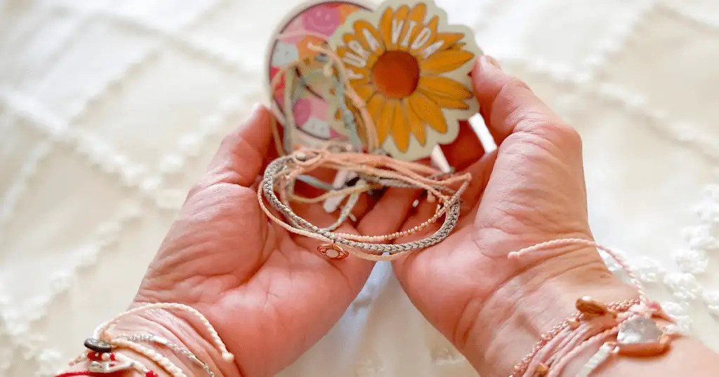 How To Wear Pura Vida Bracelets