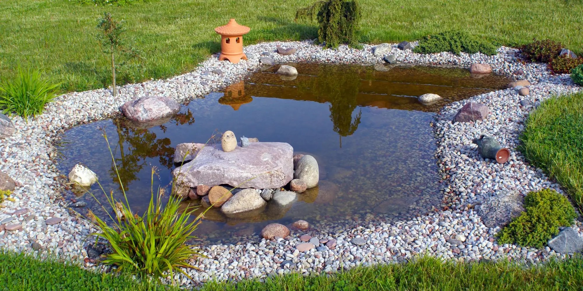 How To Clean Gravel In Garden