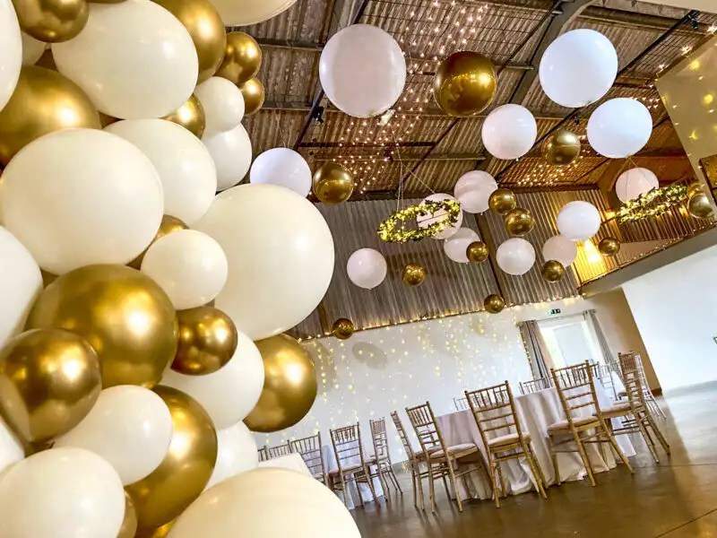 Hanging Ceiling Balloon Decoration Ideas
