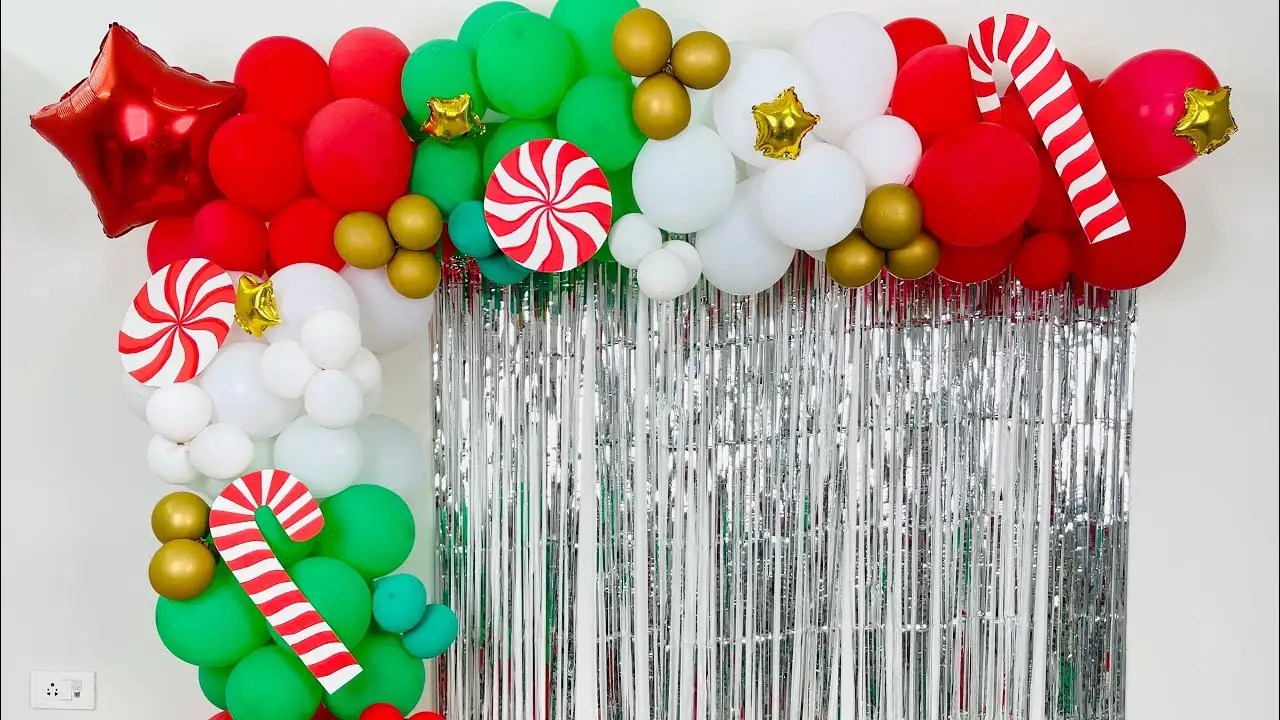 Christmas Balloon Decoration Ideas