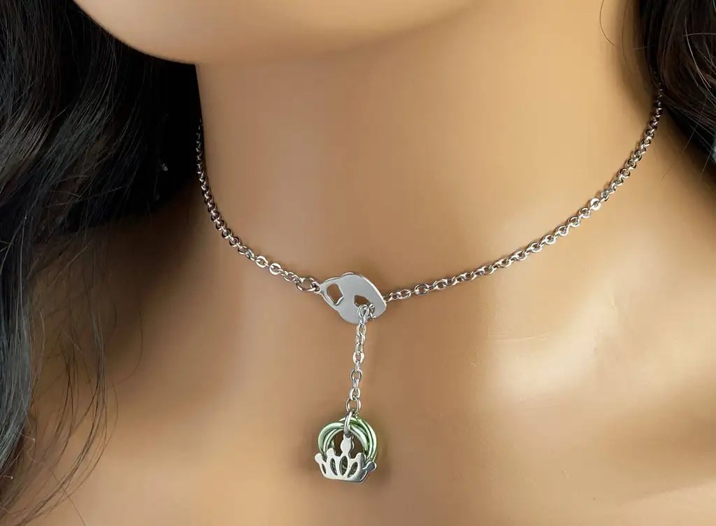 What Is A Day Collar Necklace