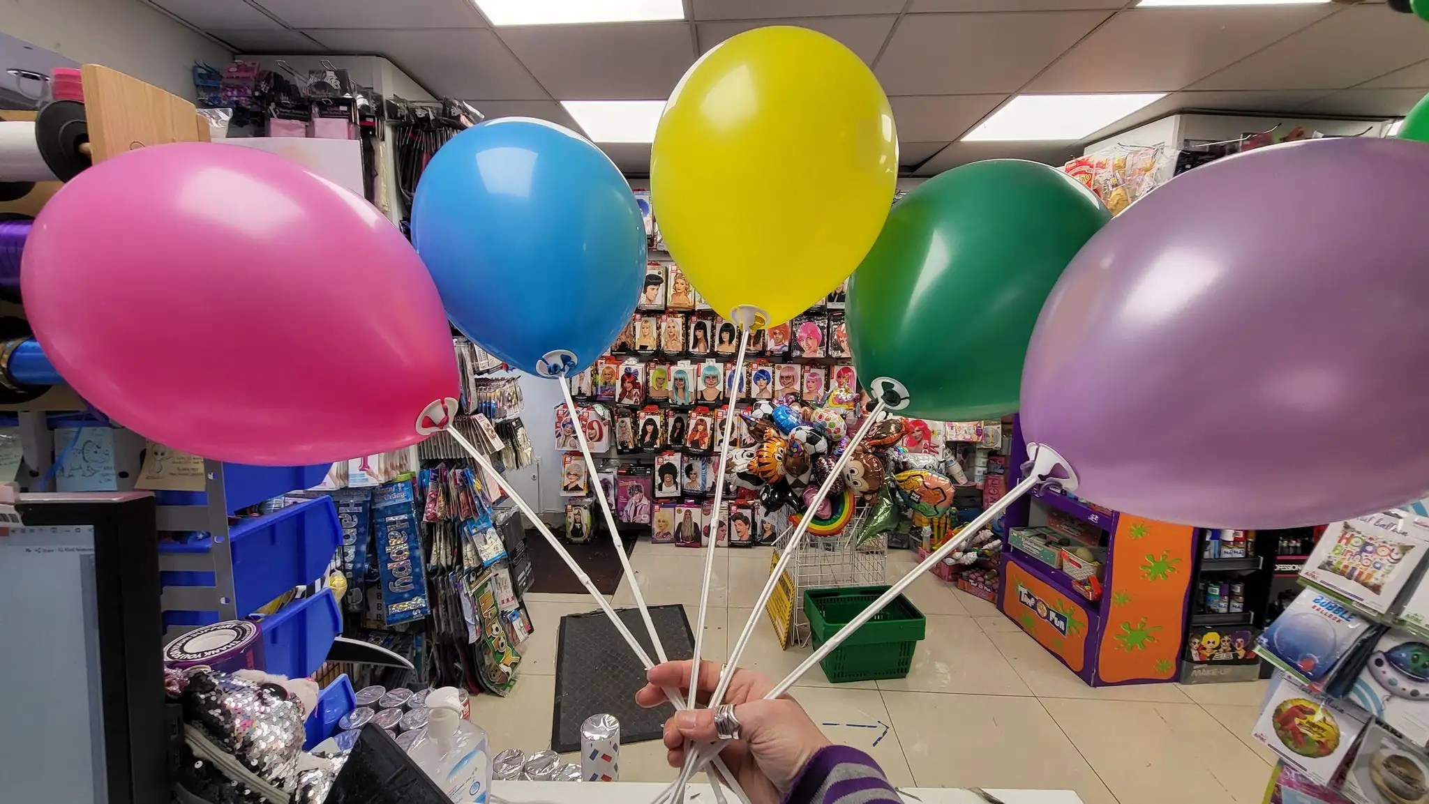Pre Inflated Mini Balloons On Sticks
