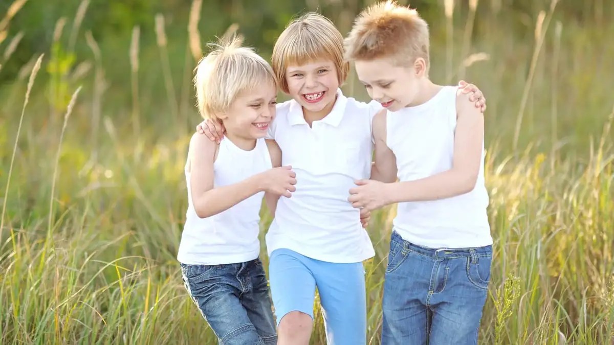 When Is National Oldest Child Day