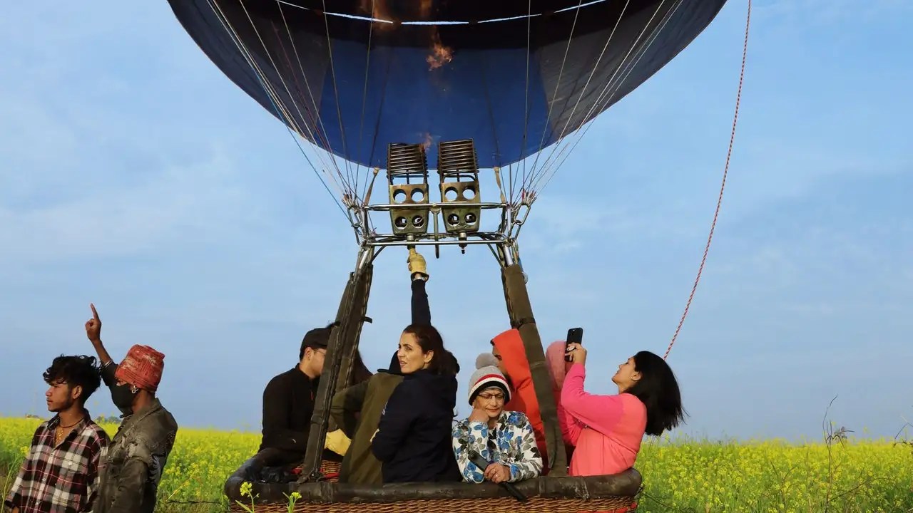 Bungee Jumping From Hot Air Balloon