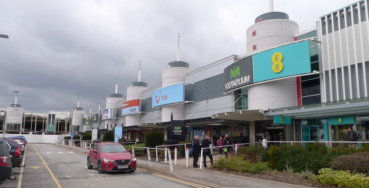 The Fort Shopping Park Fort Parkway Erdington Refurbishment U/C