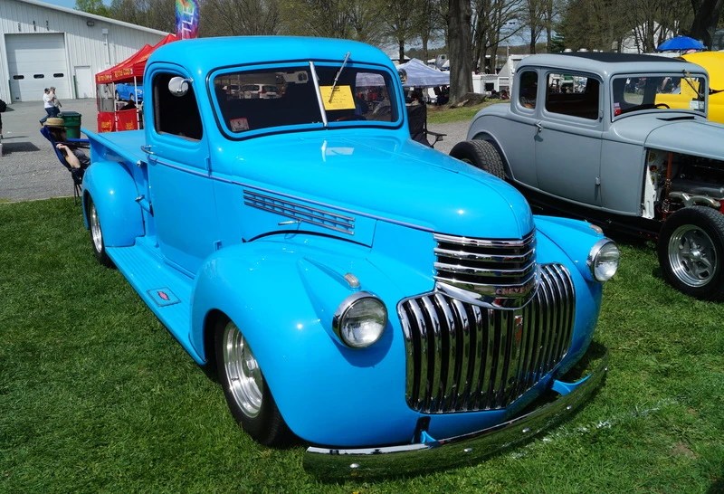 Rhinebeck Car Show and Swap Meet Dover Drag Strip