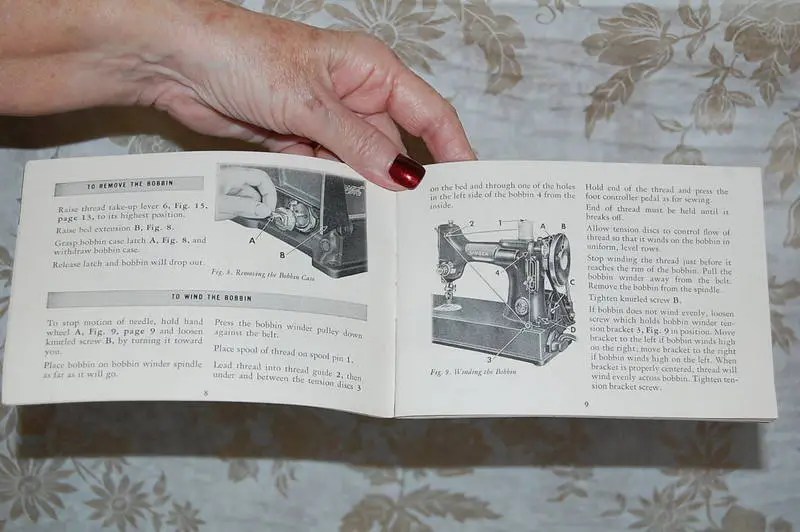 Comprehensive Instructions Manual CD for Singer Featherweight 221