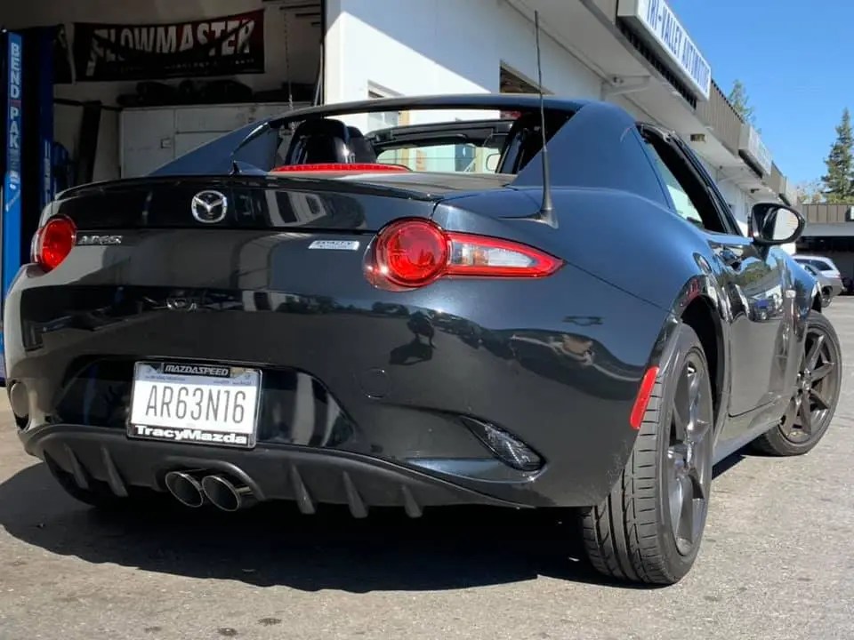 OpenFlash Center Exit Exhaust/Diffuser installed on our ND2 RF MX5