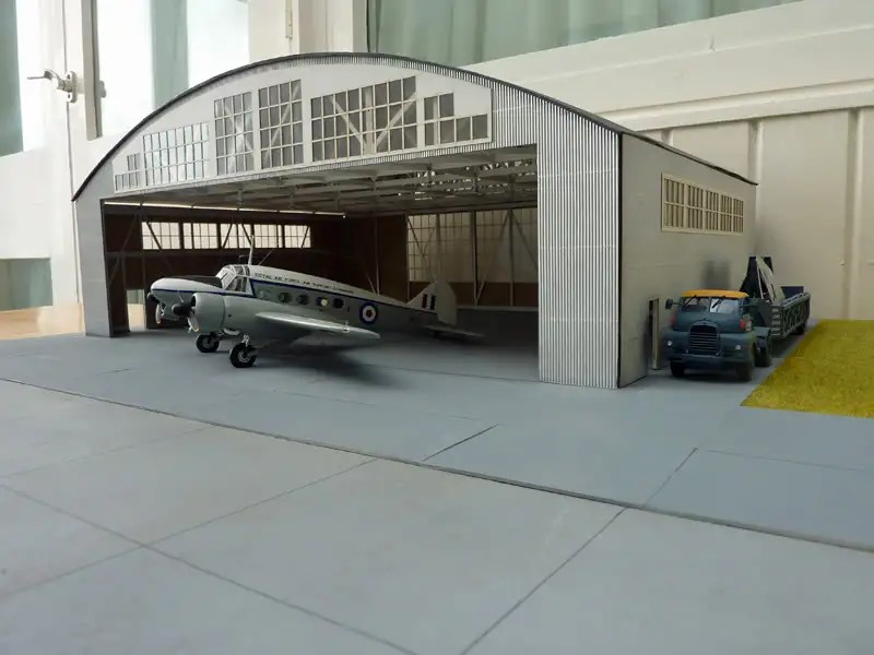 WWII Airforce Hangar 132 scale Model Kit (LASERCUT SET) Dimensions