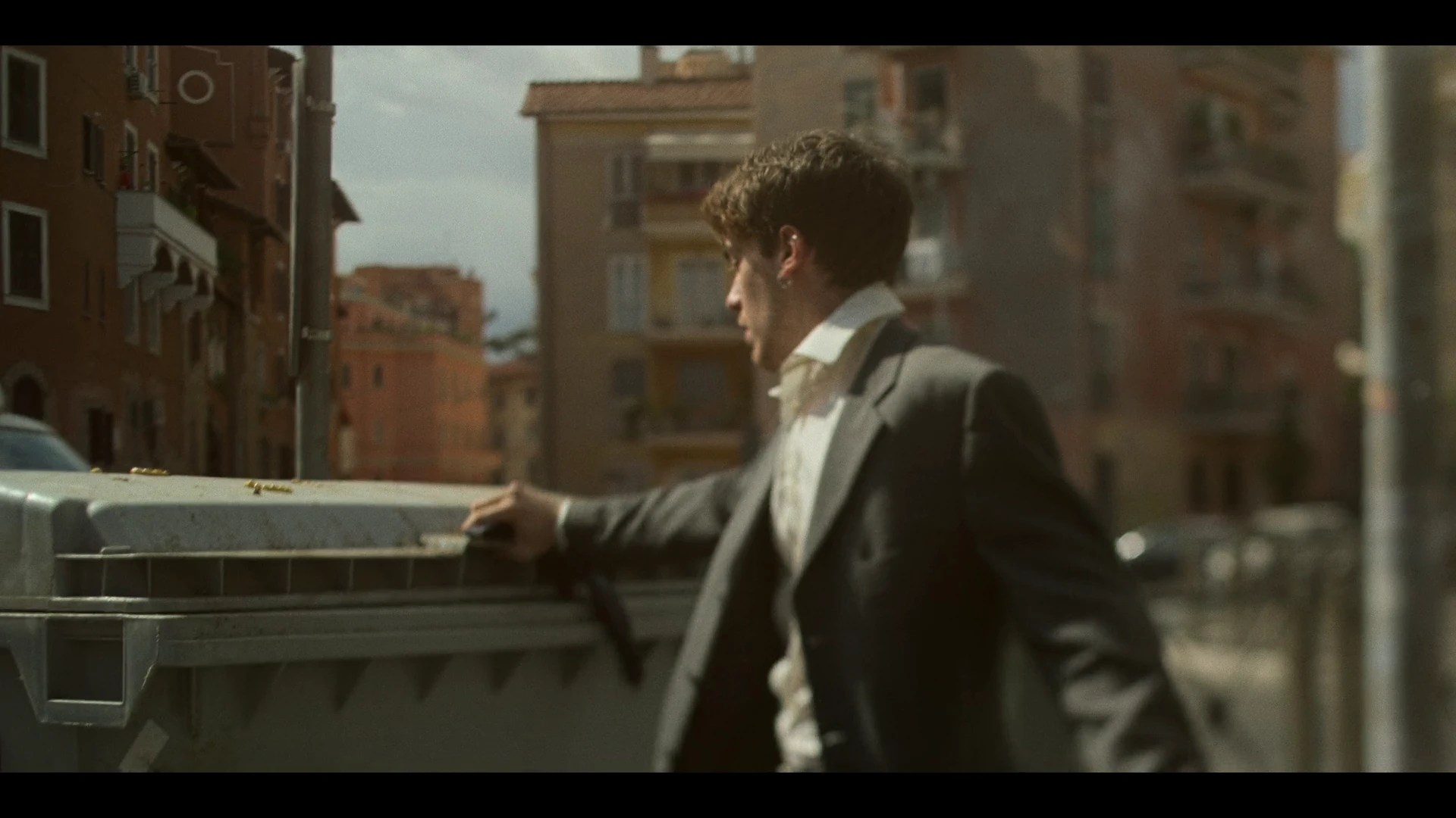 Download Tutto.Chiede.Salvezza.S01E0107.DLMux.1080p.EAC3AC3.ITA.SUBS