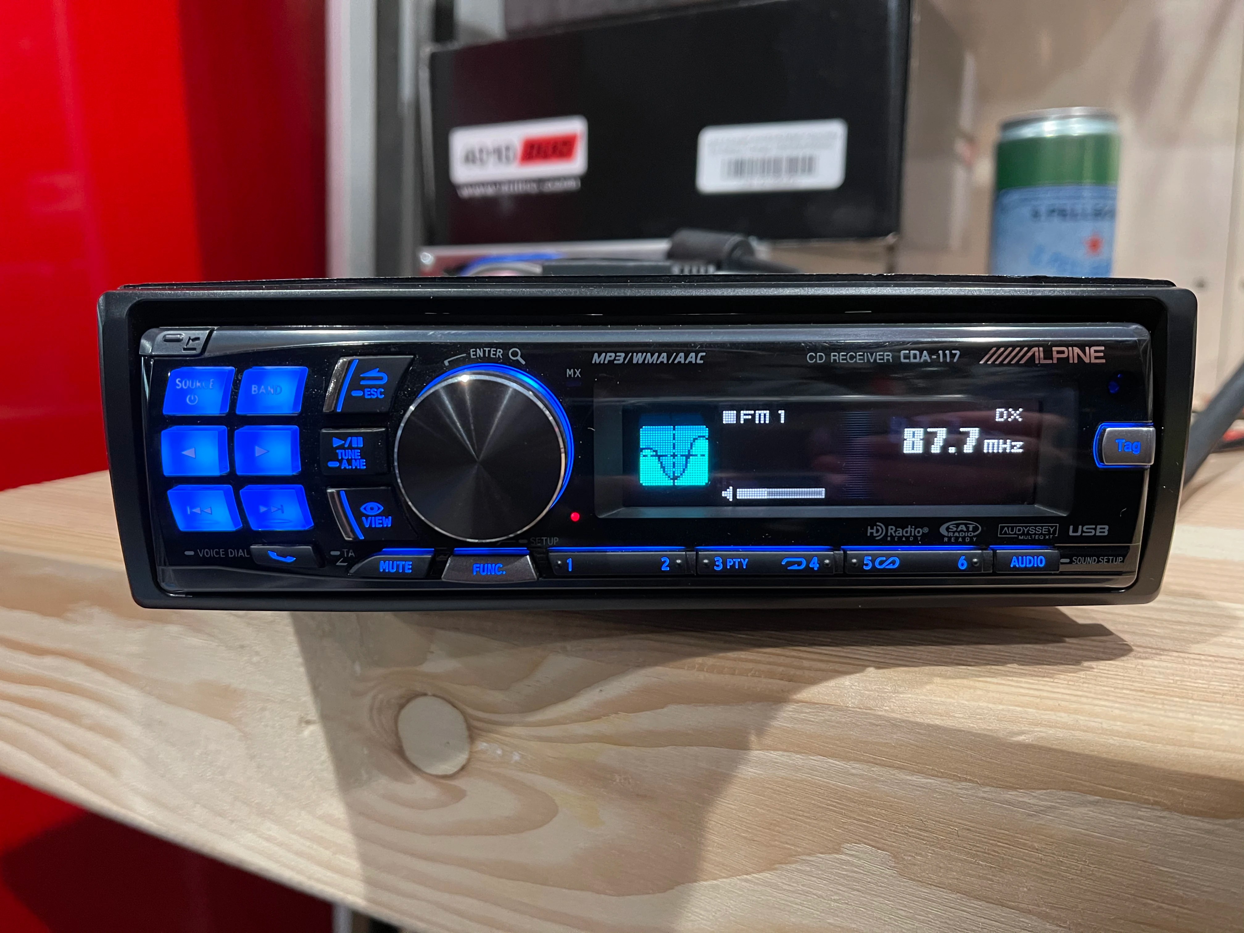 FS: Alpine CDA-117 single DIN unit in great shape | DIYMobileAudio.com