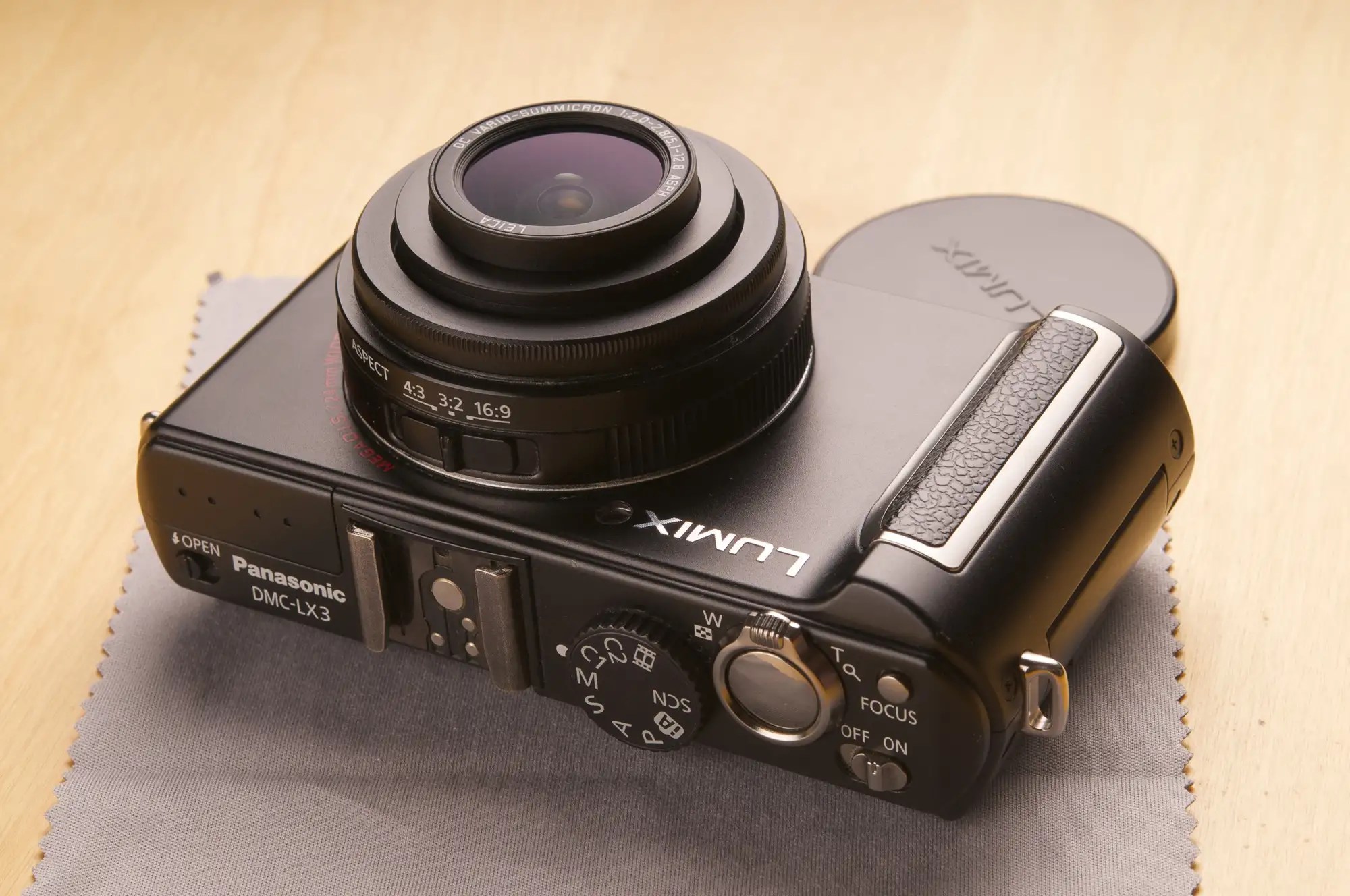 Throwback Thursday Panasonic Lumix DMCLX3, MultiAspect Master