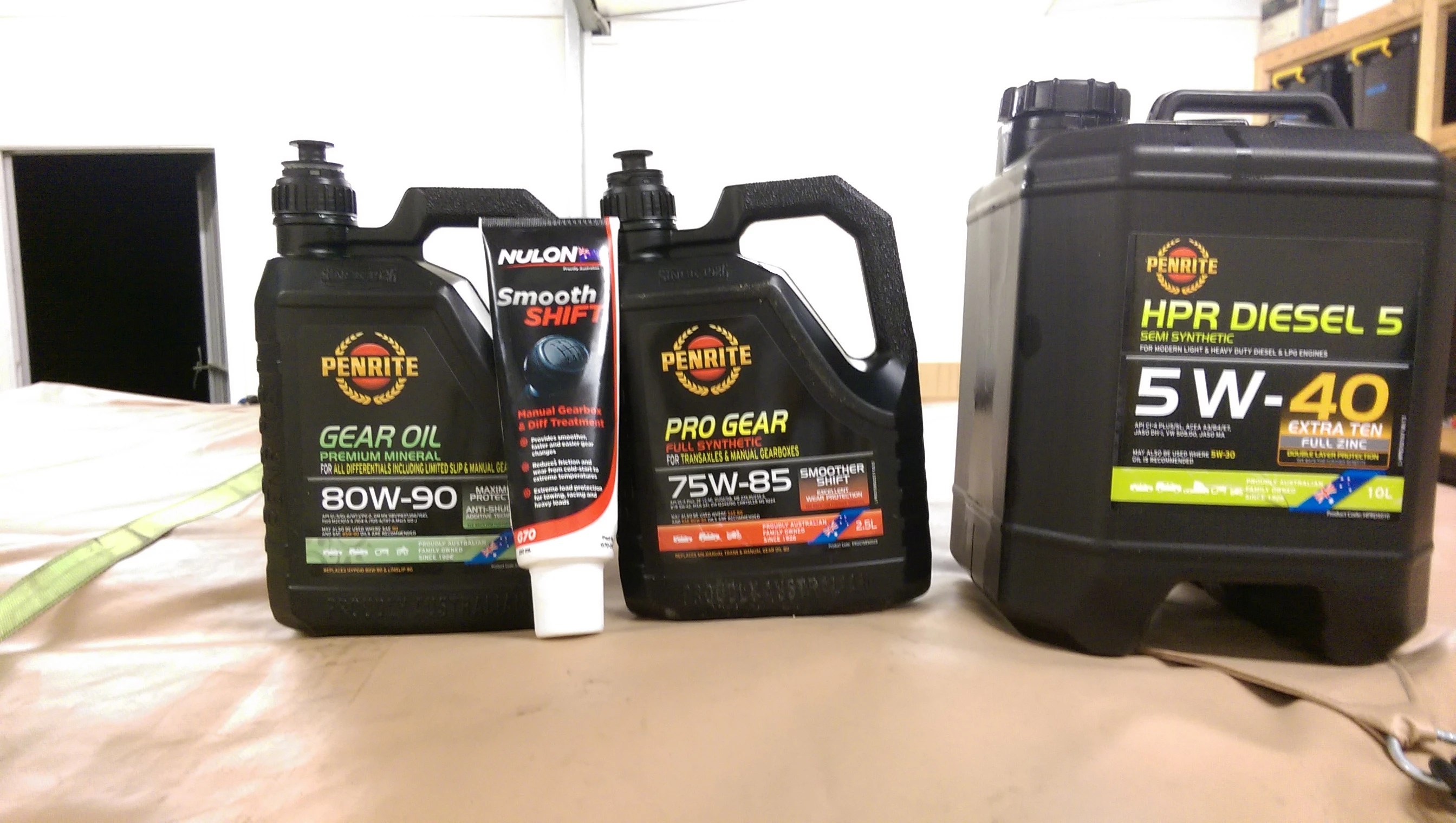 Transfer, Gearbox, Front and Rear Differential and Clutch Oils that